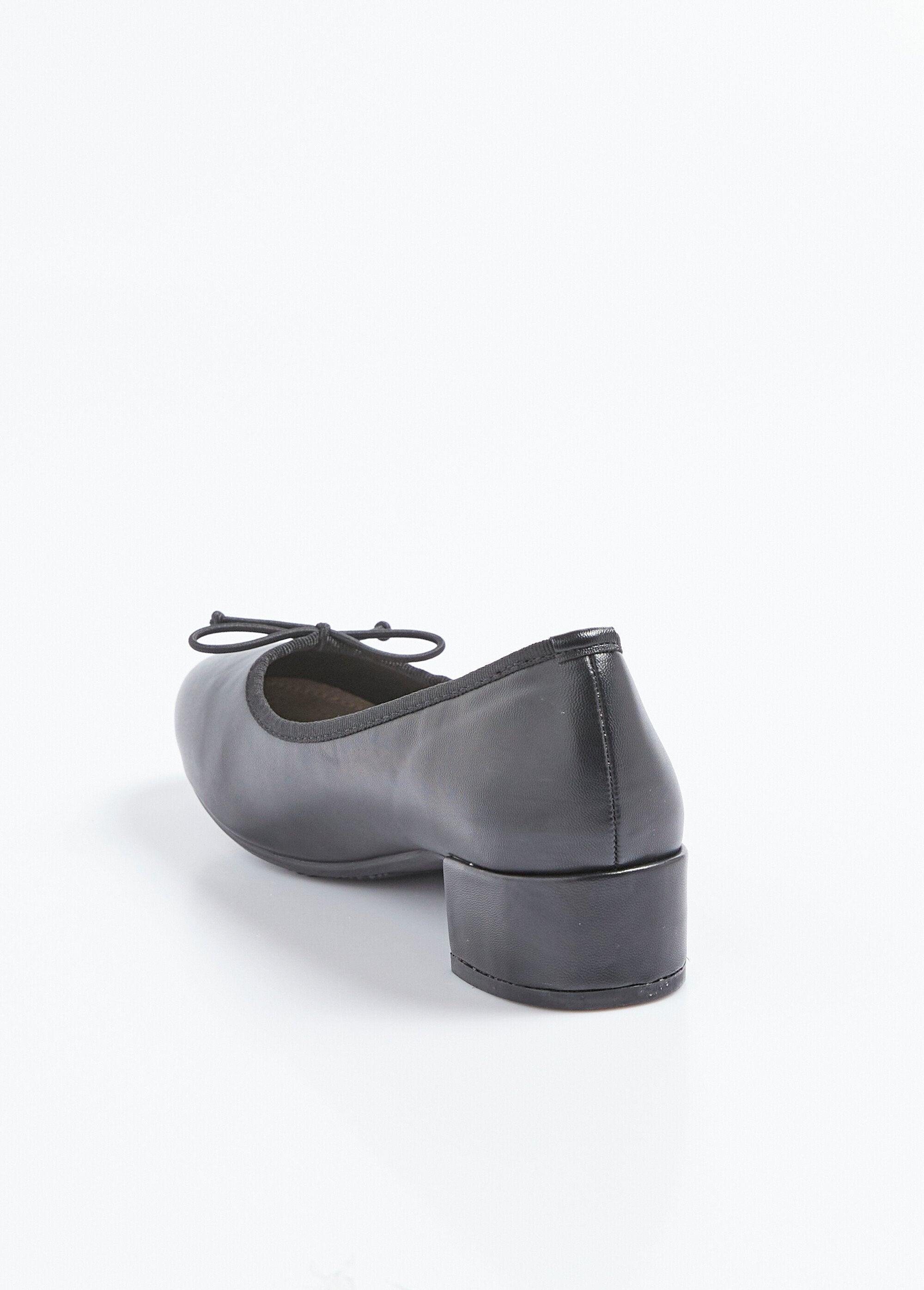Sapatos_de_bailarina,_salto_pequeno,_largura_confortável,_laço_elegante_Noir_DO1_slim