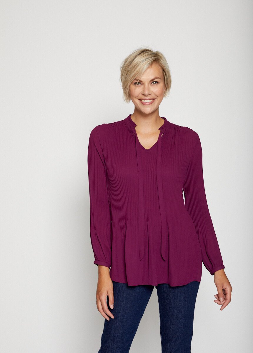 Blusa_plissada_com_gola_de_babados_Violine_FA1_slim