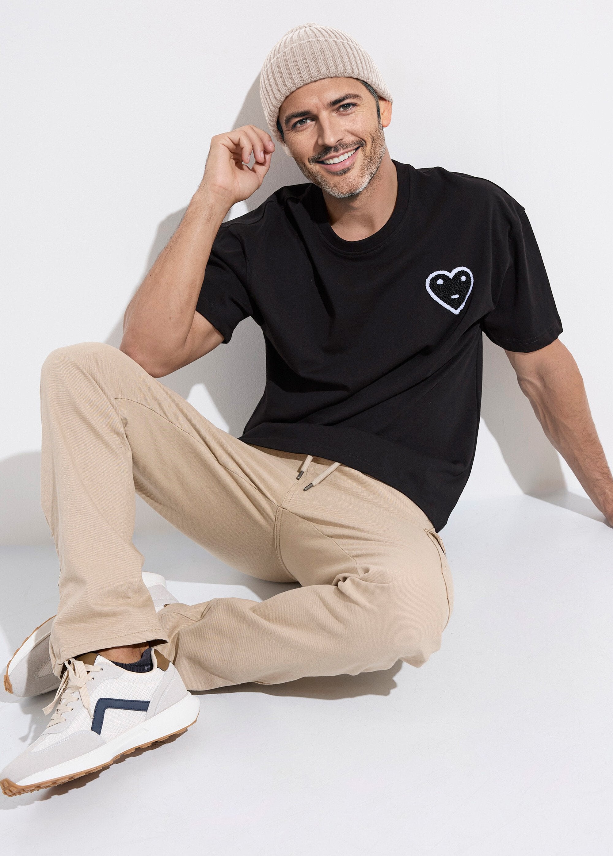 Chapéu_de_malha_rechonchuda_com_lapelas_Ecru_SF1_slim