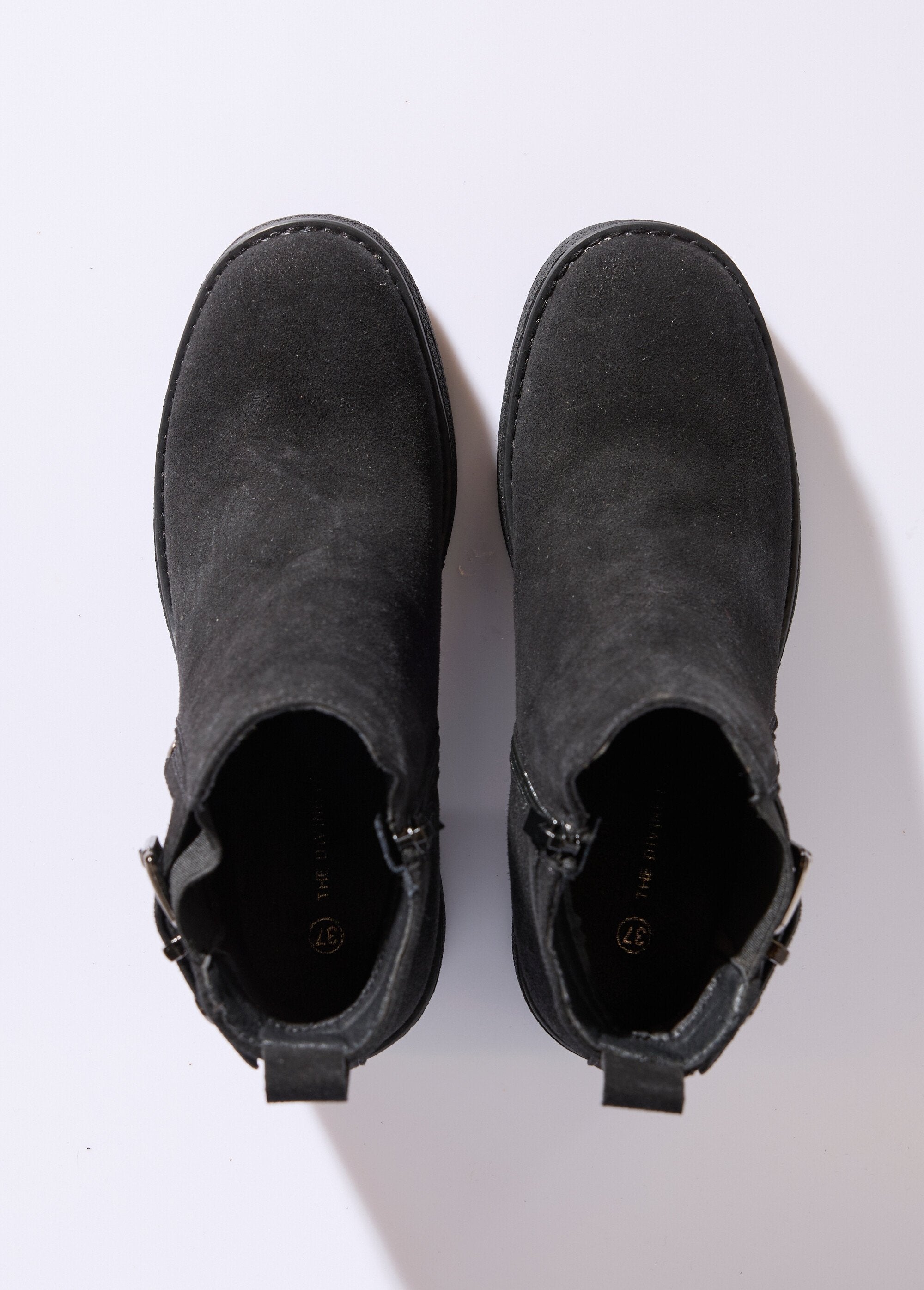 Botas_de_salto_alto_com_sola_de_crepe_Noir_OV1_slim