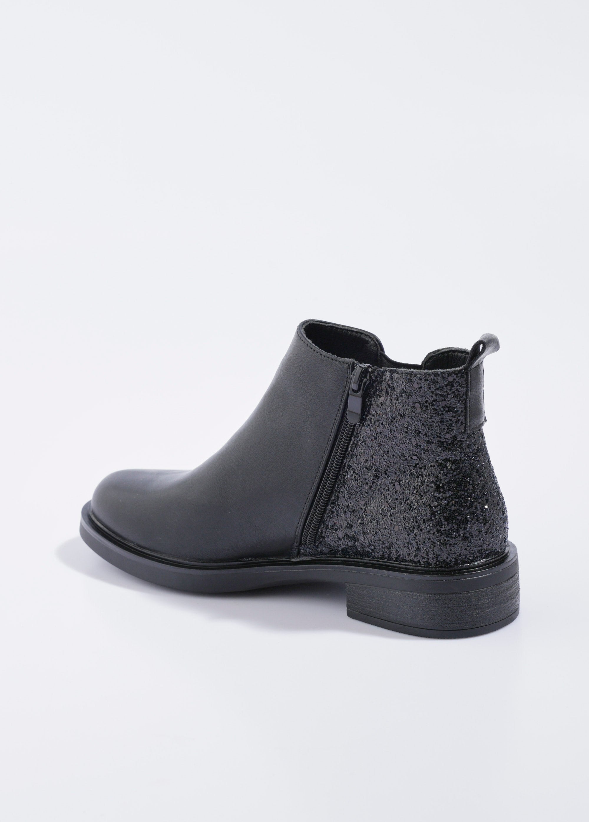 Botas_Chelsea,_pormenor_de_lantejoulas_no_calcanhar_Noir_DO1_slim