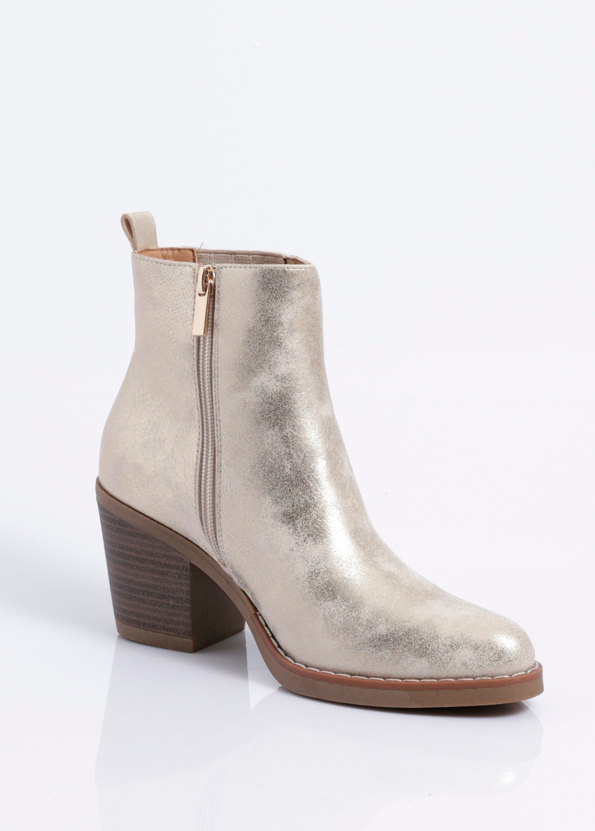 Botas_metálicas_com_salto_ocidental_Dore_DE1_slim