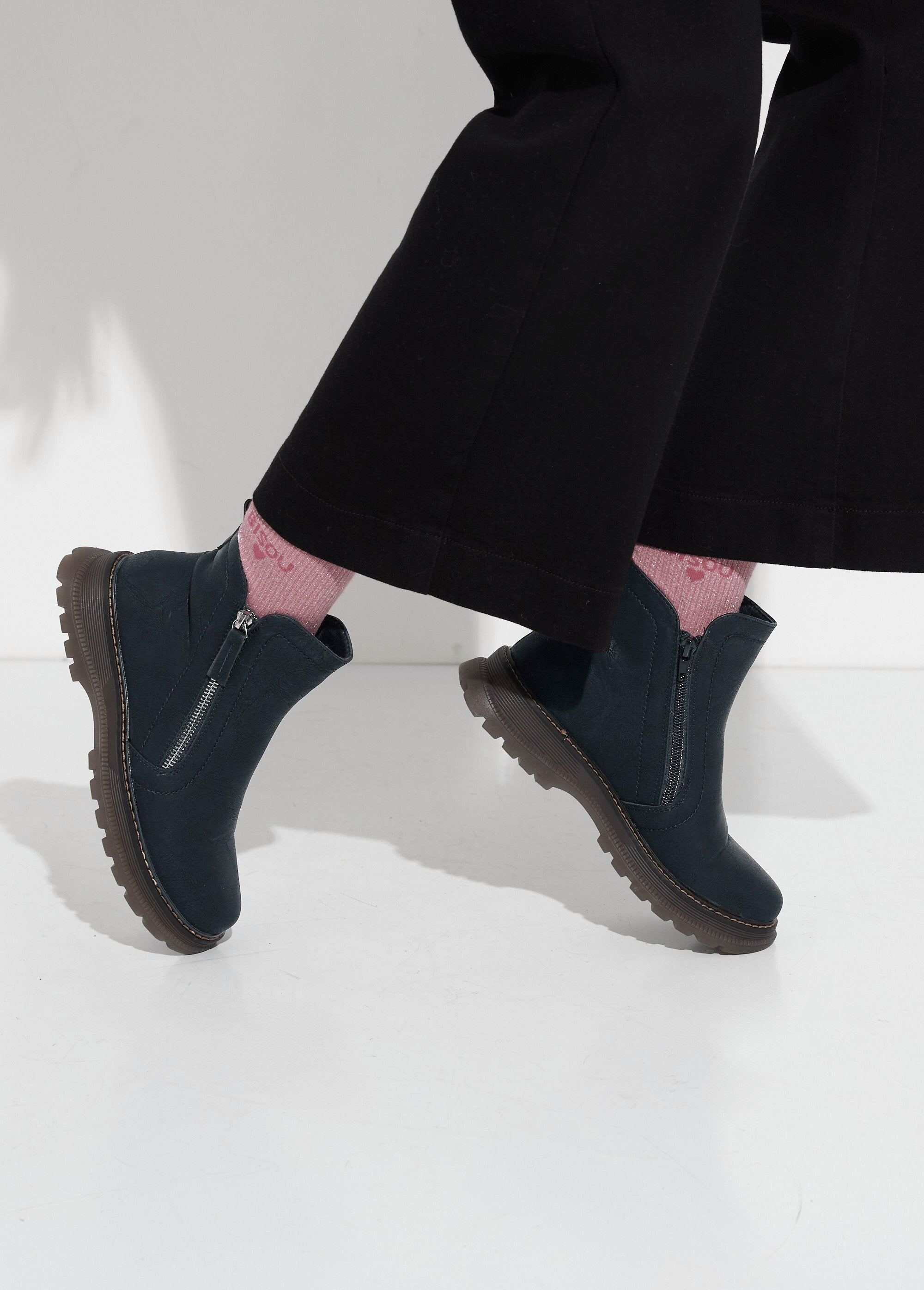 Botas_com_fecho,_costura_em_contraste_Noir_SF1_slim