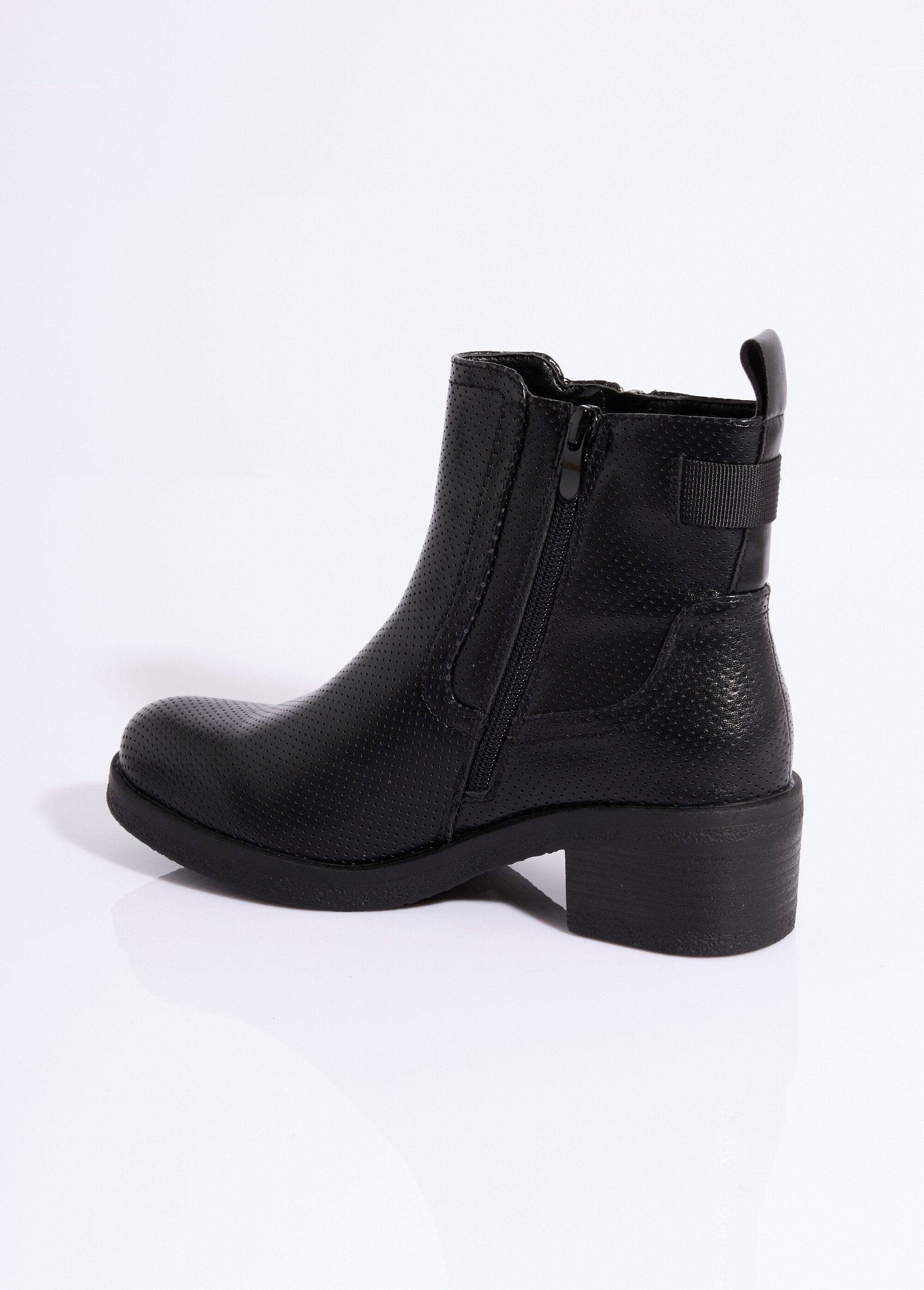 Bottines_perforées_à_talon_et_zip_Noir_DO1_slim