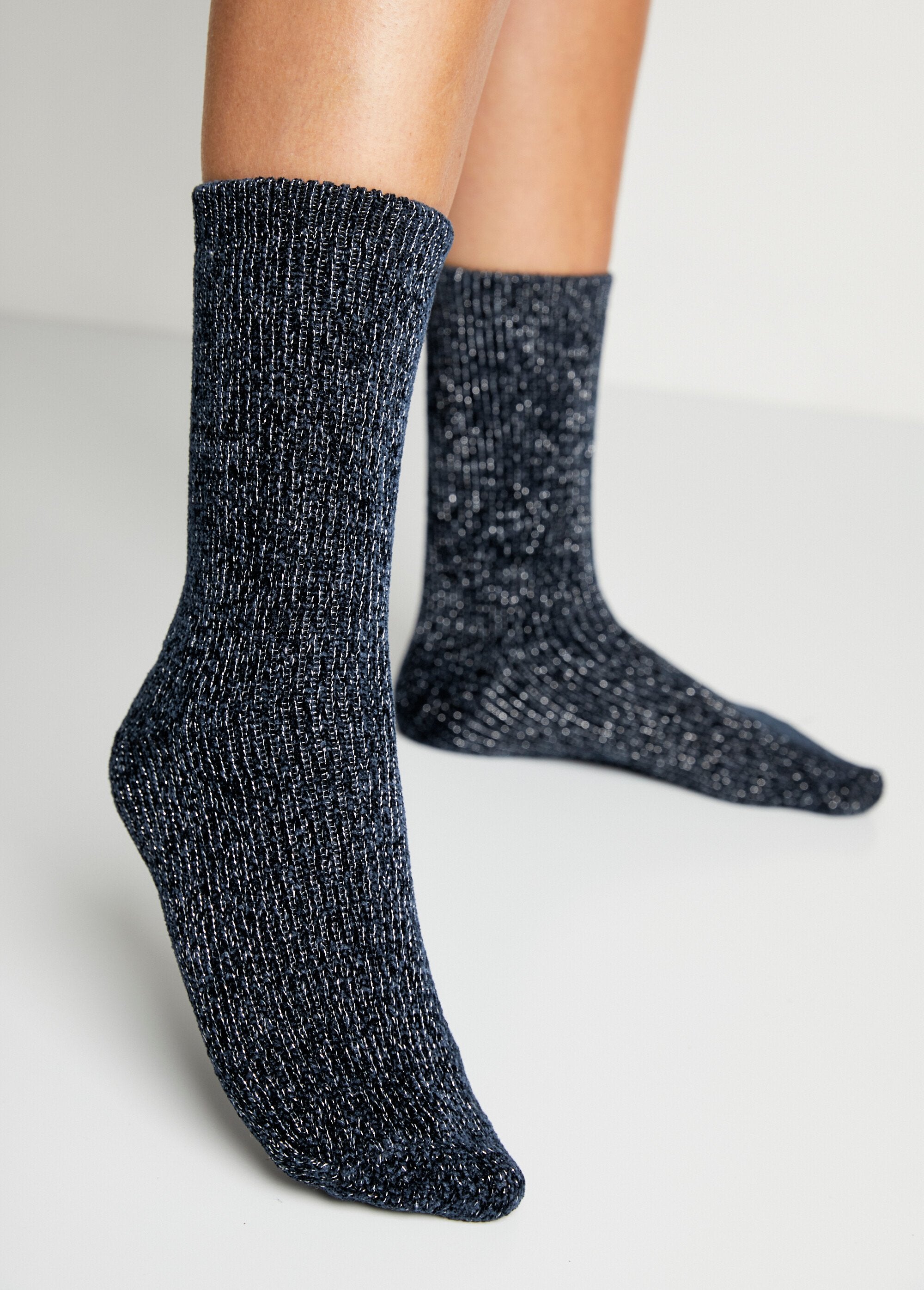 Meias_combinando_em_malha_chenille_Assortis_marine_lot2_DE1_slim