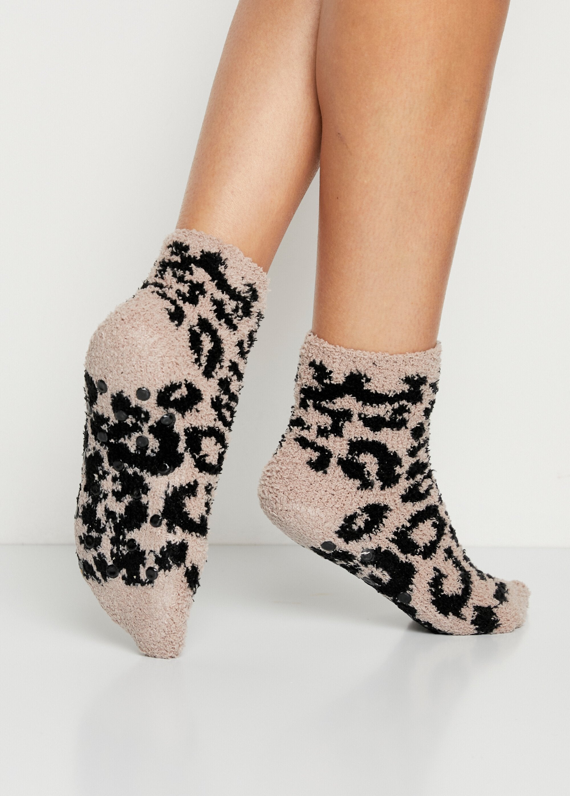 Meias_macias_e_antiderrapantes_Assortis_noir_lot2_DO1_slim