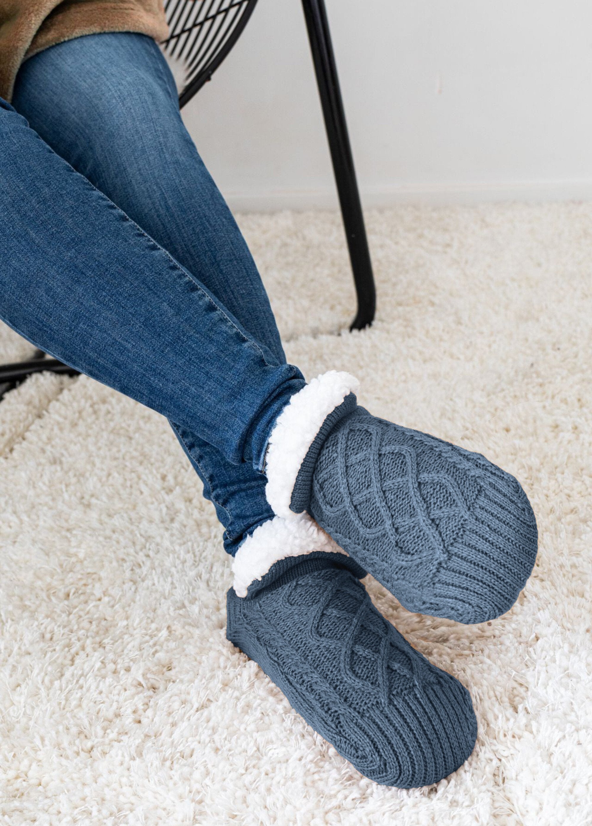 Chaussons_chaussettes_antidérapants_fourrés_Bleu_SF1_slim