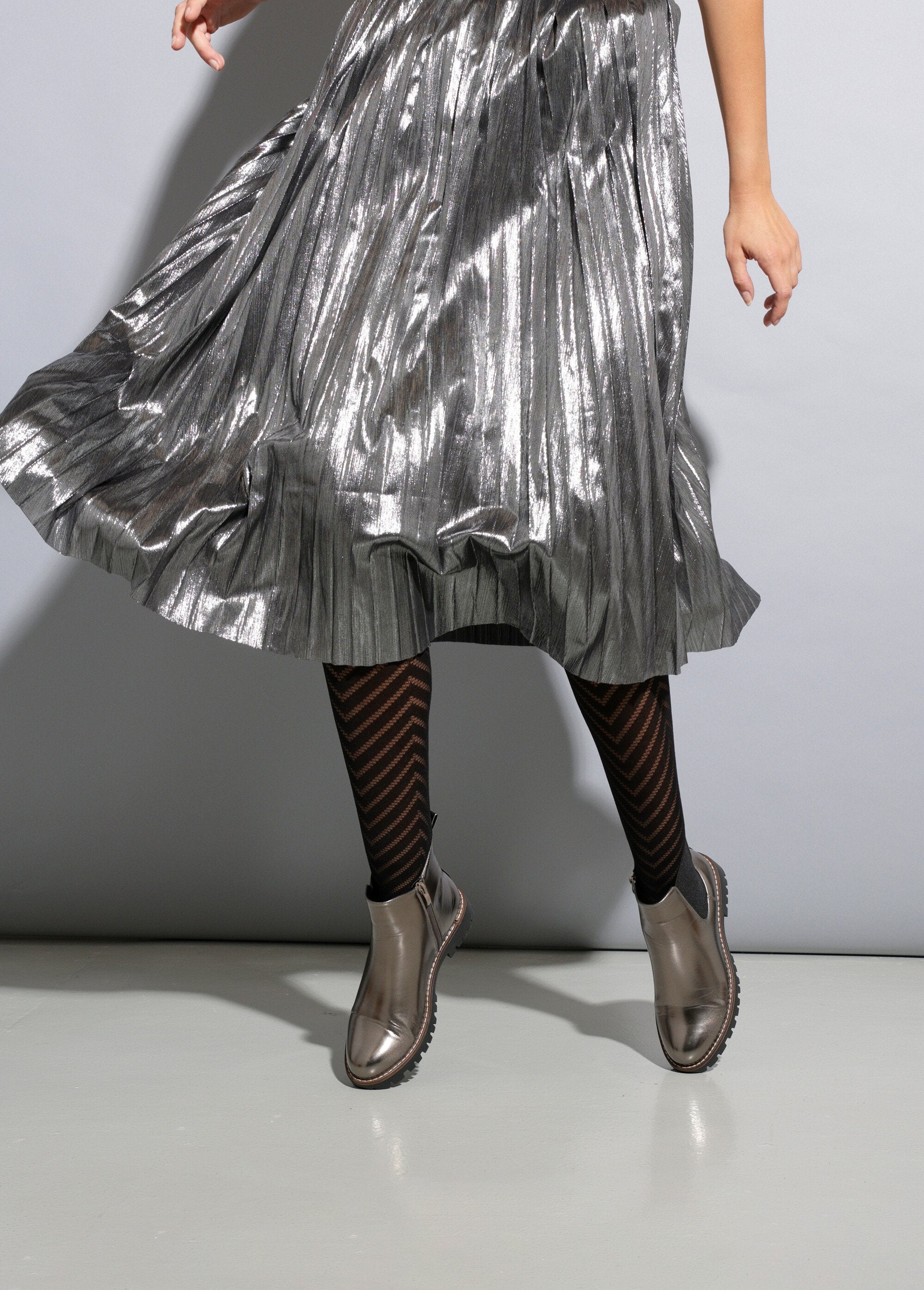 Botas_Chelsea_com_sola_entalhada_confortável_Gris_SF1_slim