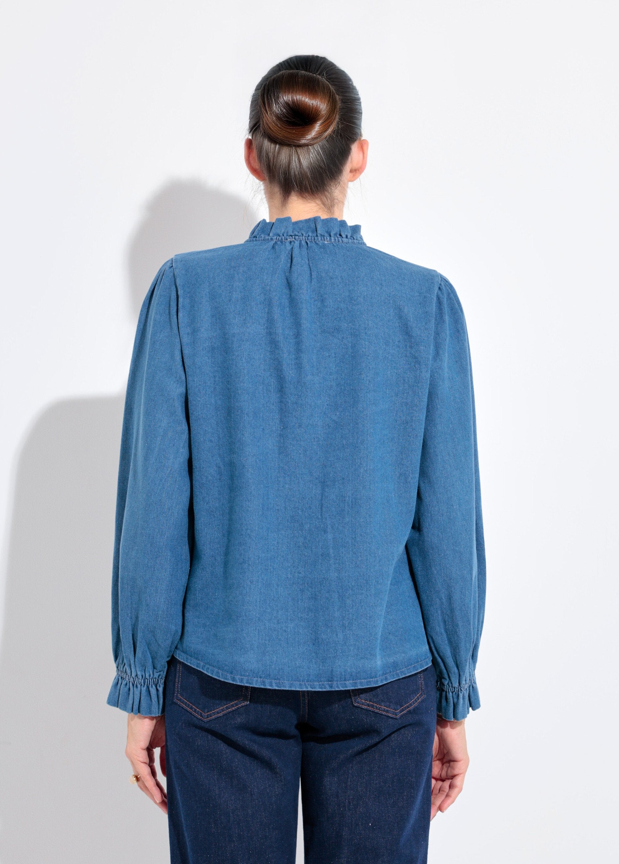 Camisa_jeans_com_botões_e_gola_franzida_Denim_DO1_slim