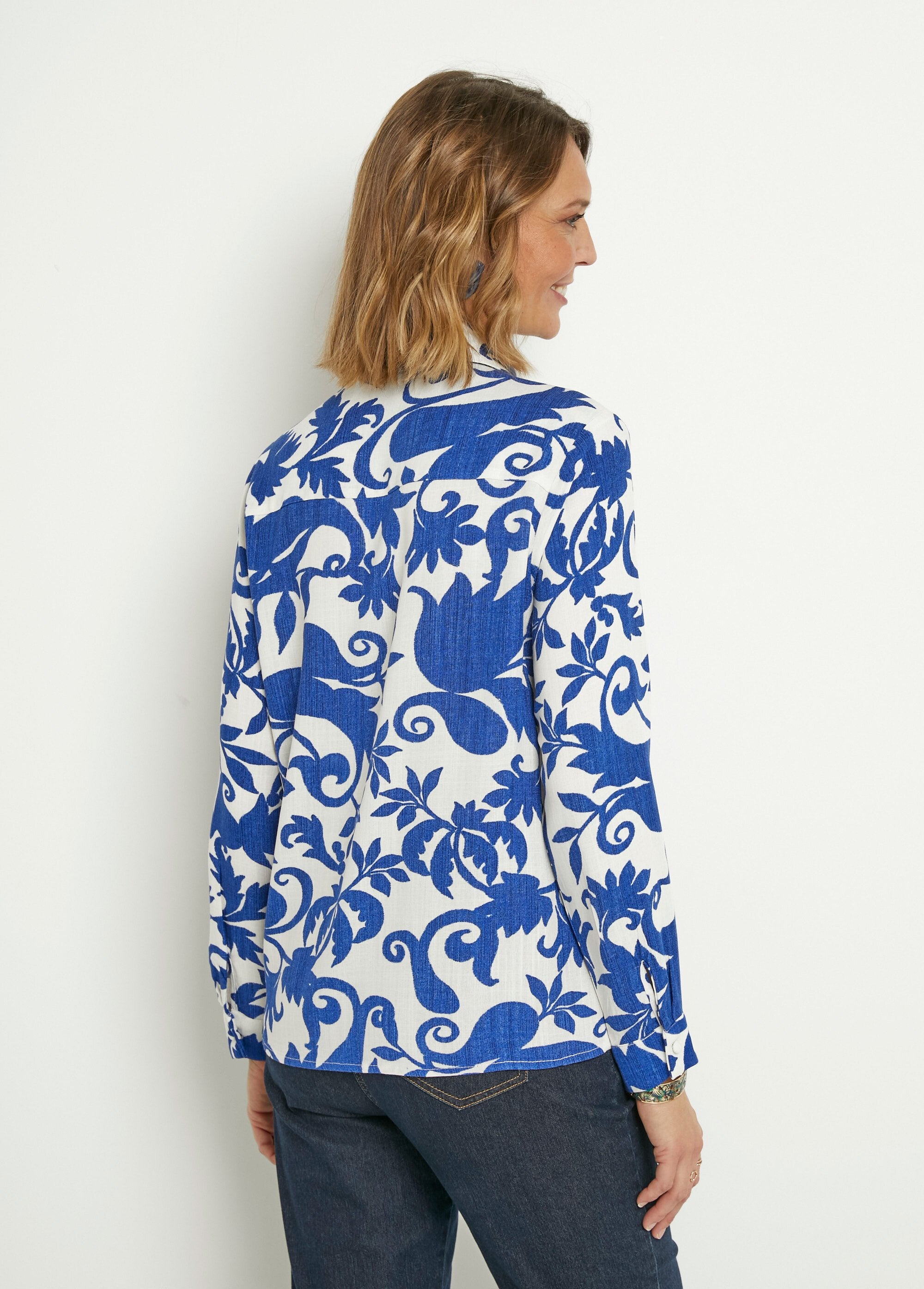 Blusa_estampa_bucólica_manga_longa_Bleu_et_ecru_DO1_slim