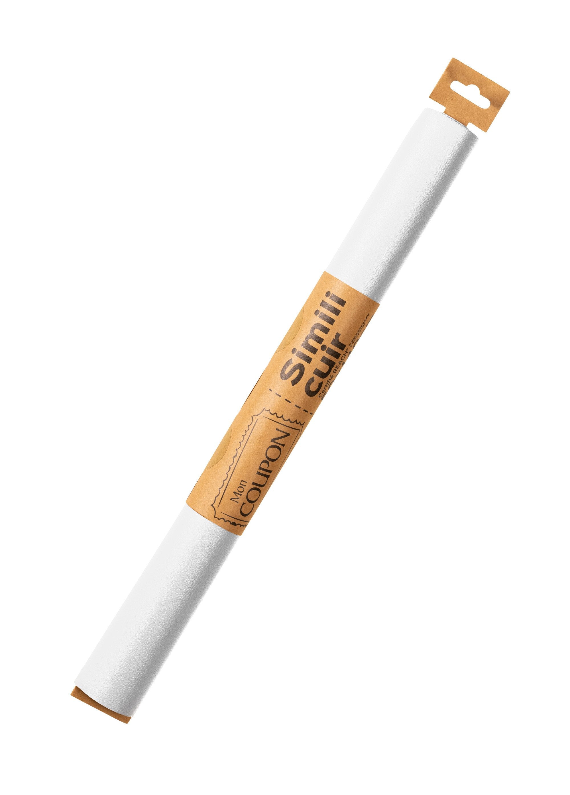 Cupom_de_desconto_em_couro_sintético_simples_Blanc_DE1_slim