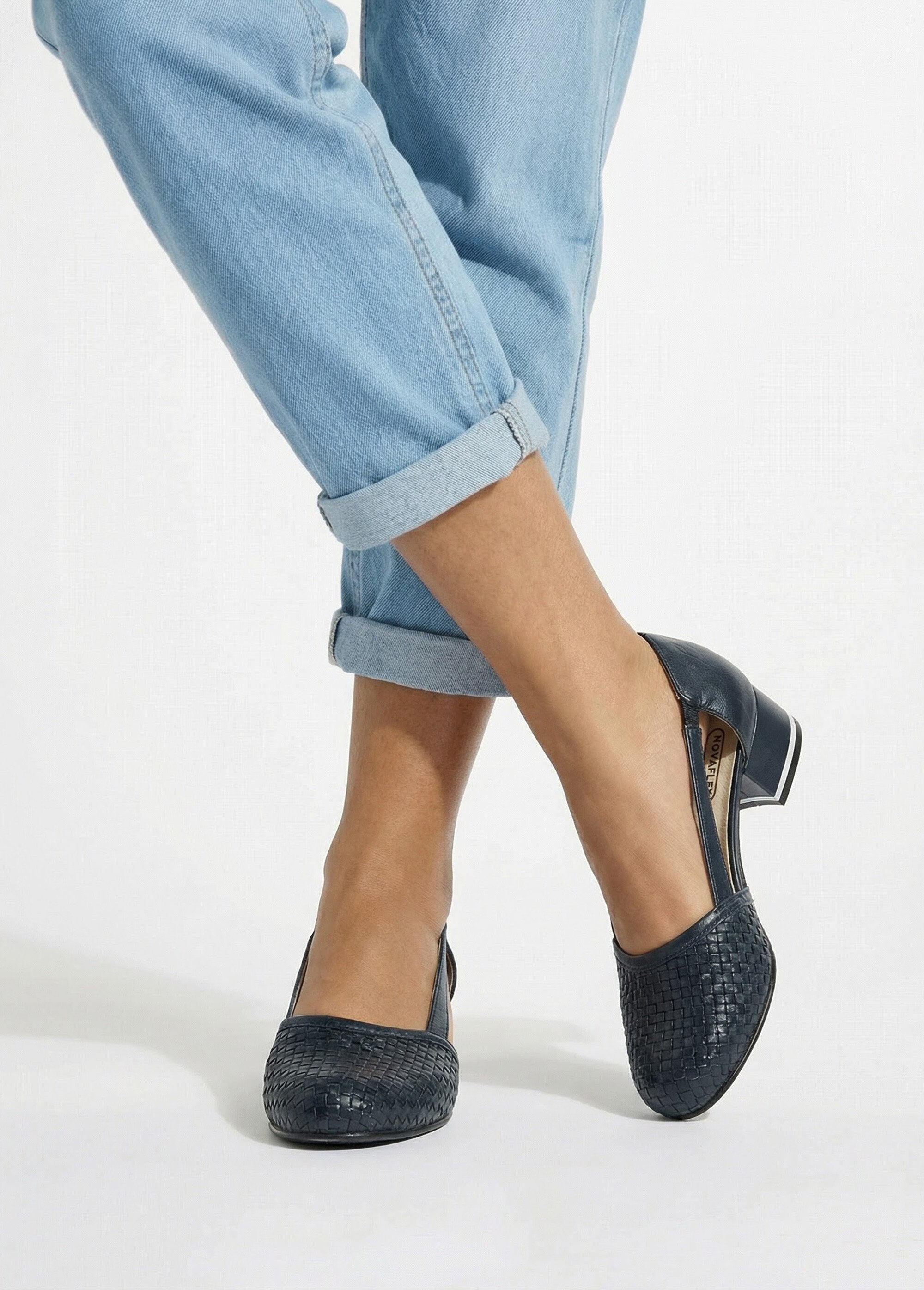 Bombas_de_salto_de_couro_Marinho_SF1_slim