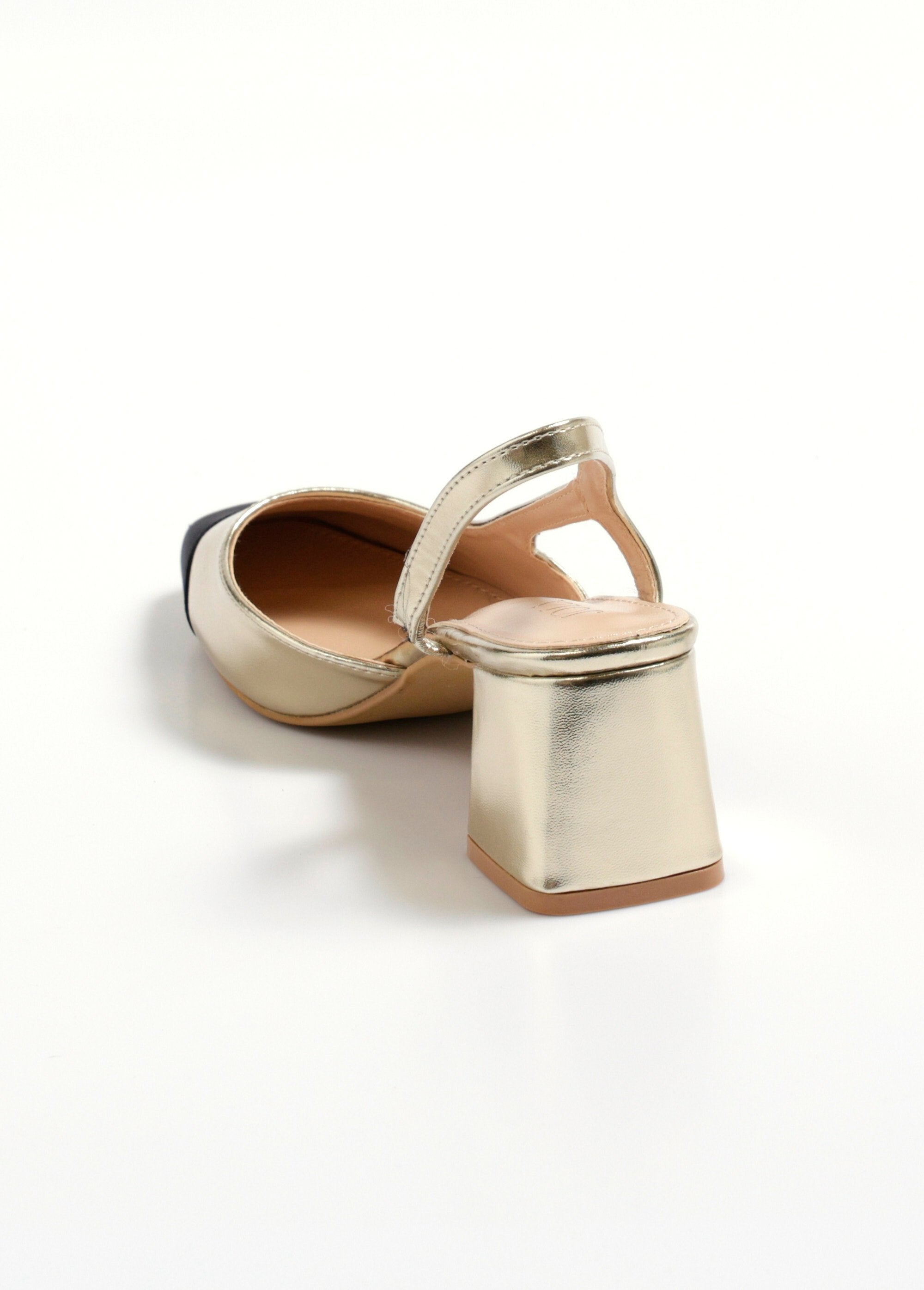 Sapatos_chiques_de_lona_em_dois_tons_Dore_DO1_slim