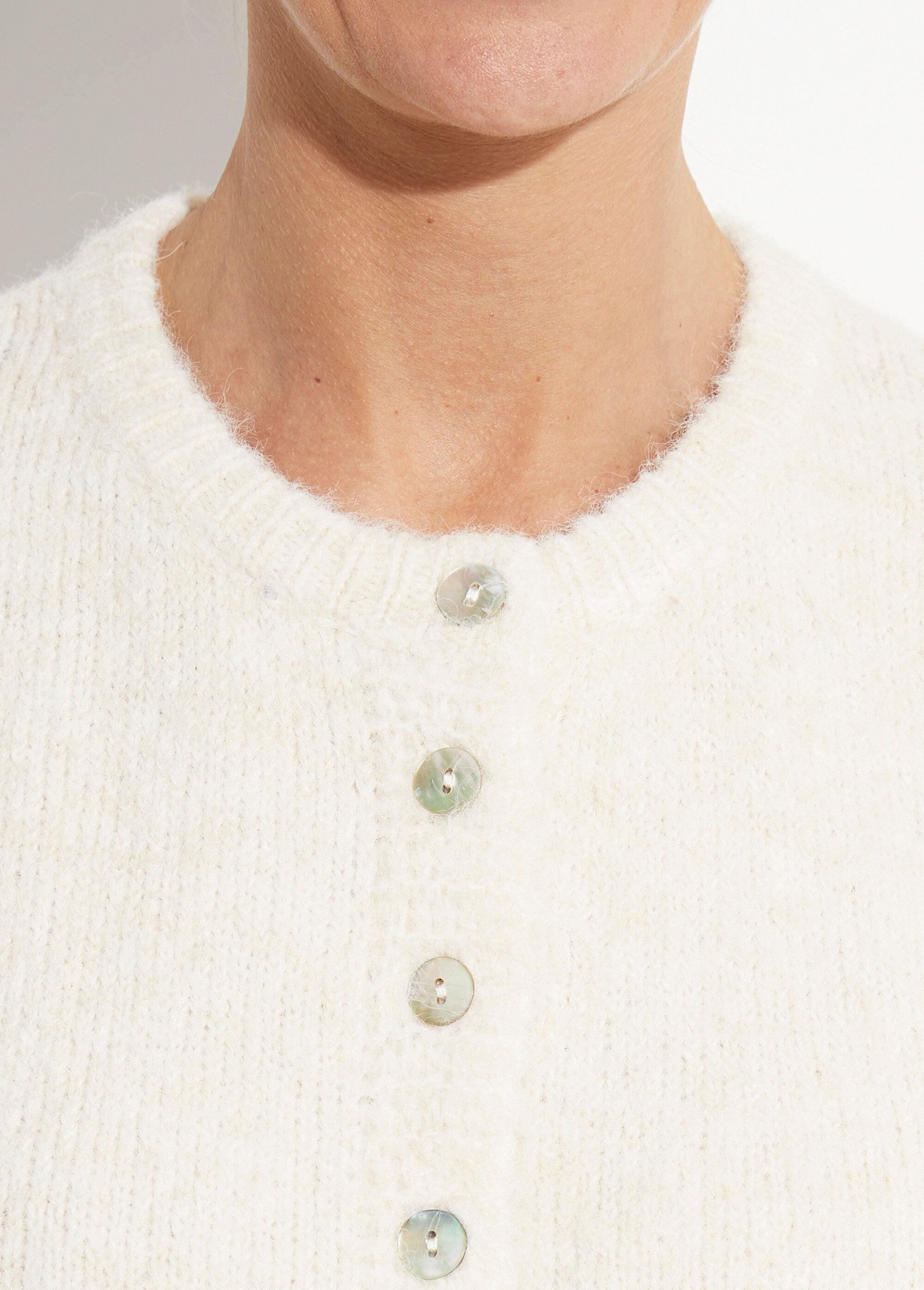 Gilet_à_manches_courtes_avec_laine_Ecru_DE1_slim