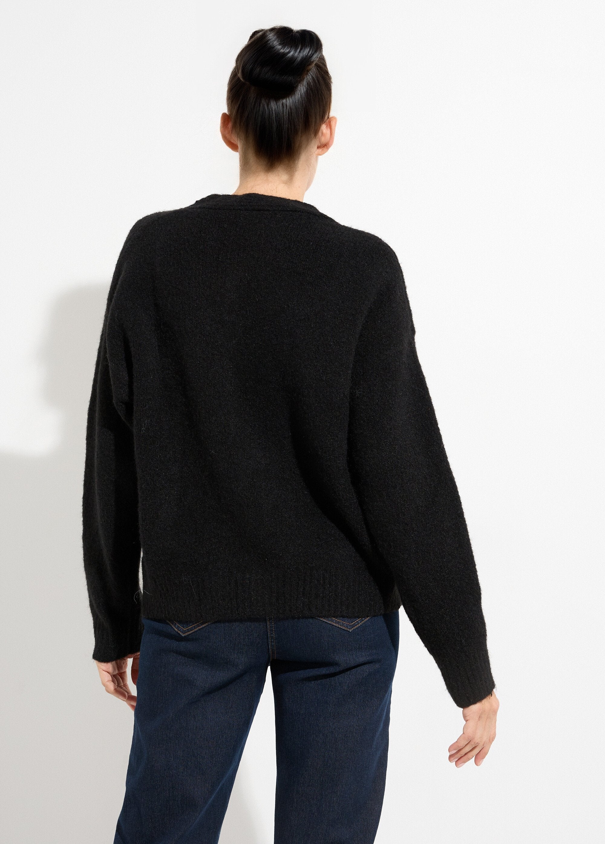 Casaco_de_lã_quente_com_botões_de_metal_com_jóias_Noir_DO1_slim