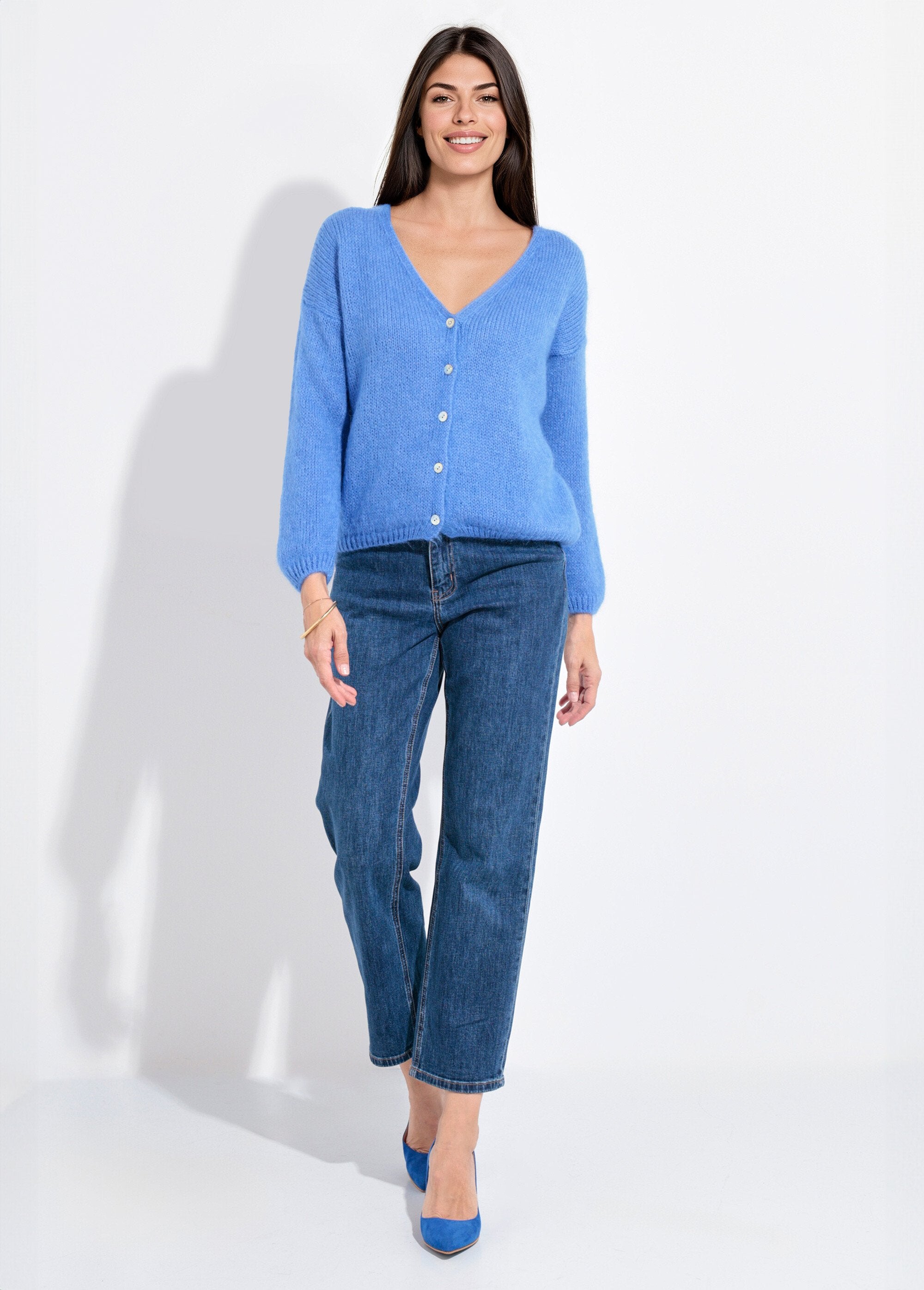 Cardigan_de_malha_mohair_quente_e_macio_com_decote_em_V_Bleu_glacier_SF1_slim