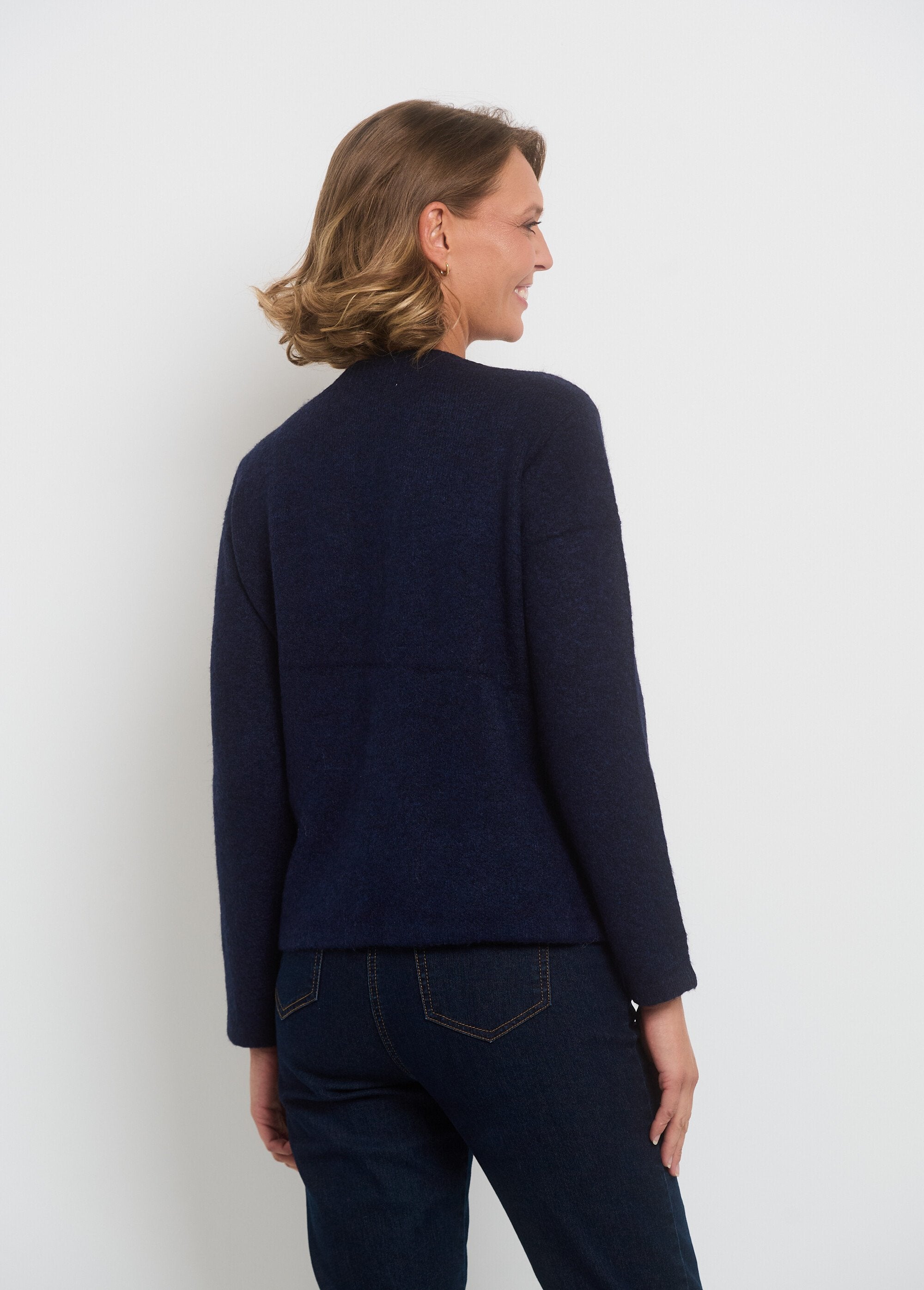 Colete_quente_com_padrões_de_apliques_extravagantes_Marine_DO1_slim