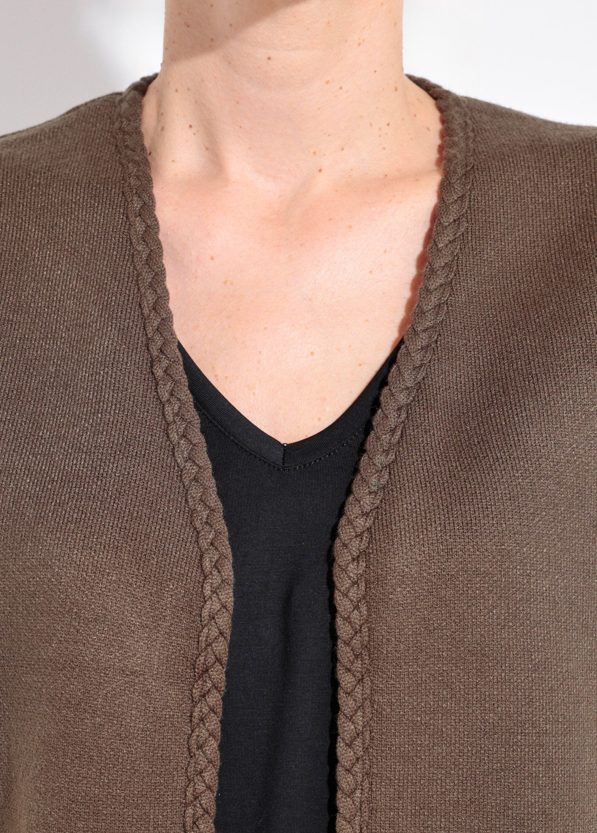 Colete_grosso_sem_mangas_com_detalhes_trançados_Kaki_DE1_slim