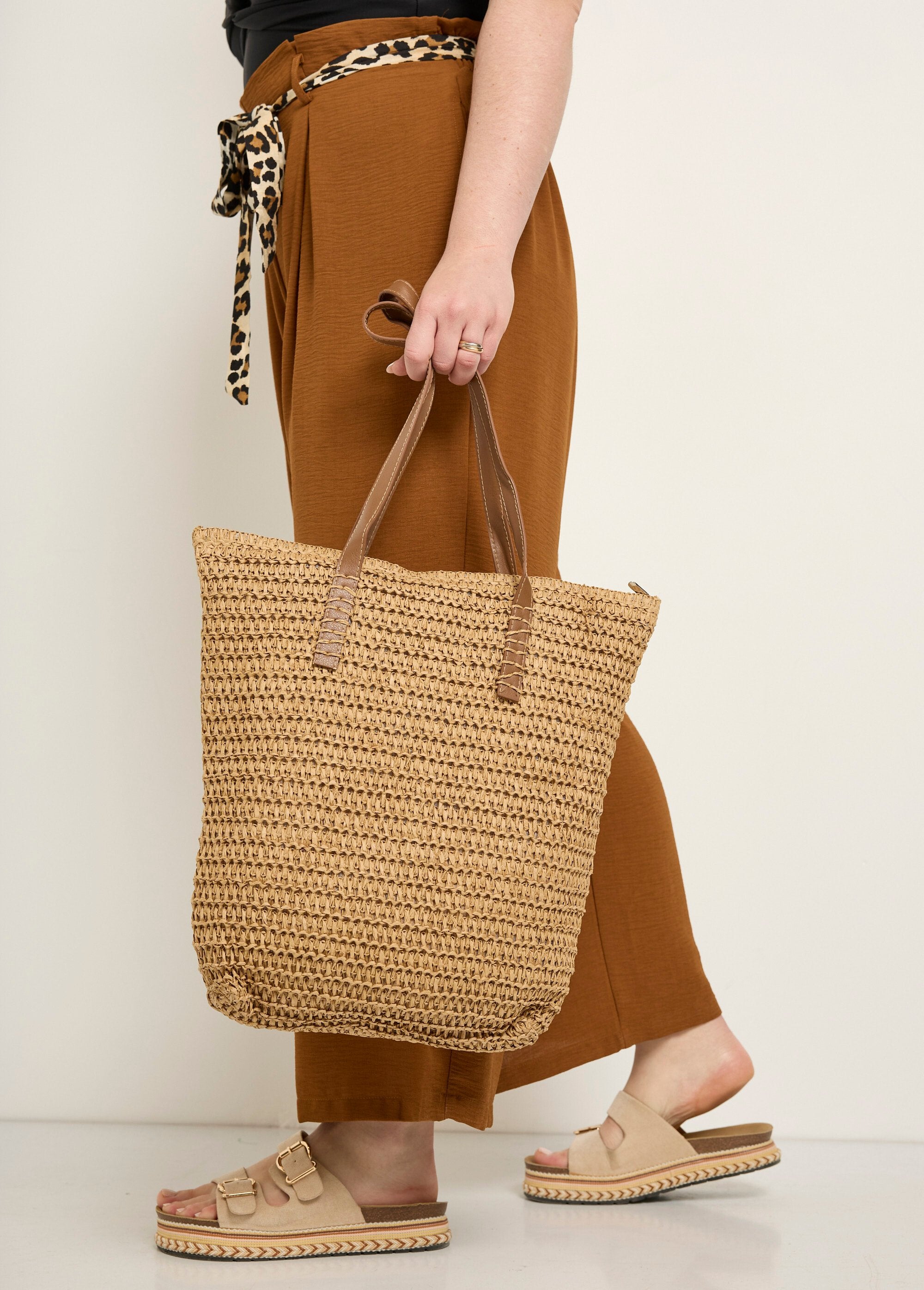 Bolsa_grande_de_palha,_alças_de_couro_sintético_Beige_FA1_slim