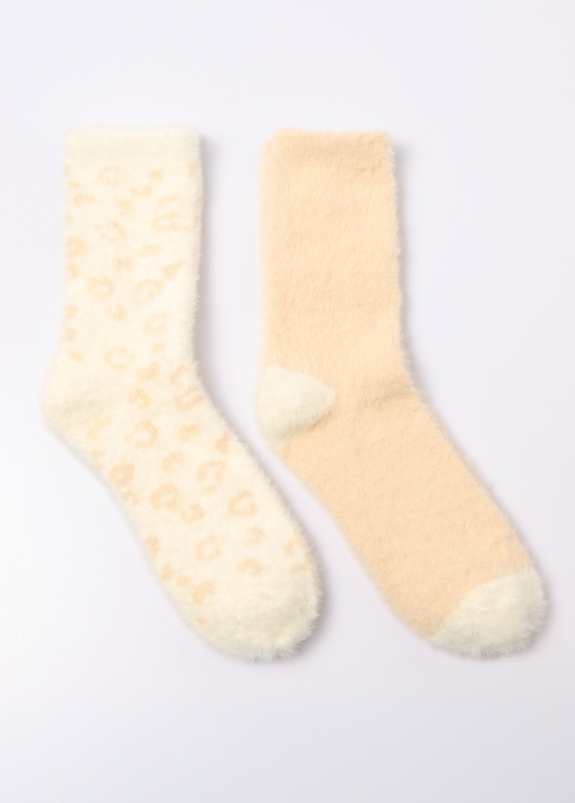 Pacote_com_2_meias_peludas_quentes_Beige_lot_2_DE1_slim
