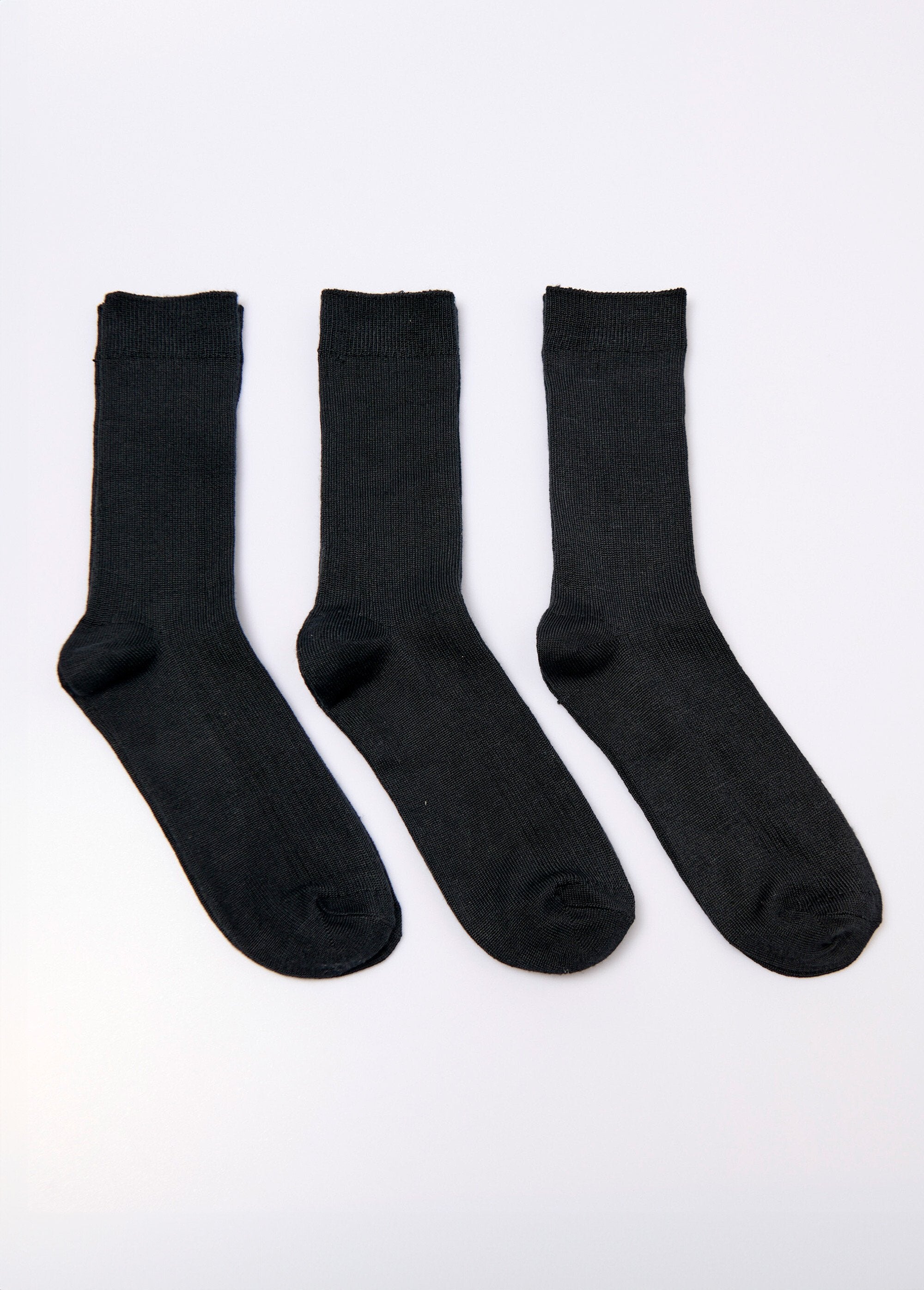 Pacote_com_3_meias_finas_caneladas_Noir_lot_3_DE1_slim