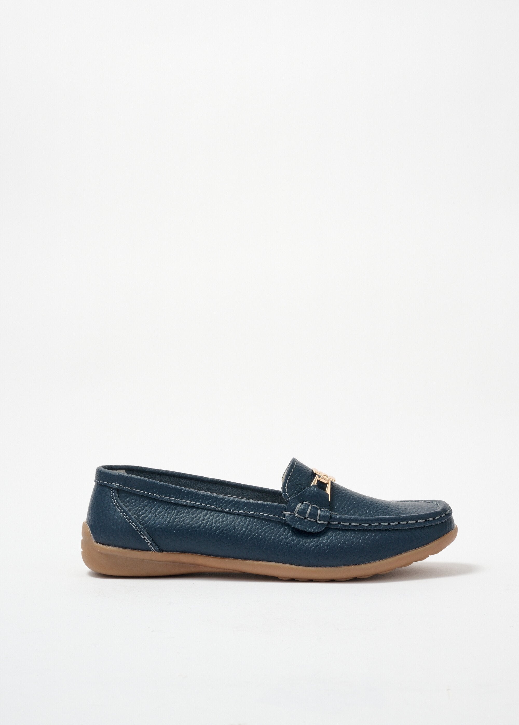 Mocassins_com_detalhes_em_metal_e_sola_antiderrapante_Marine_DR1_slim