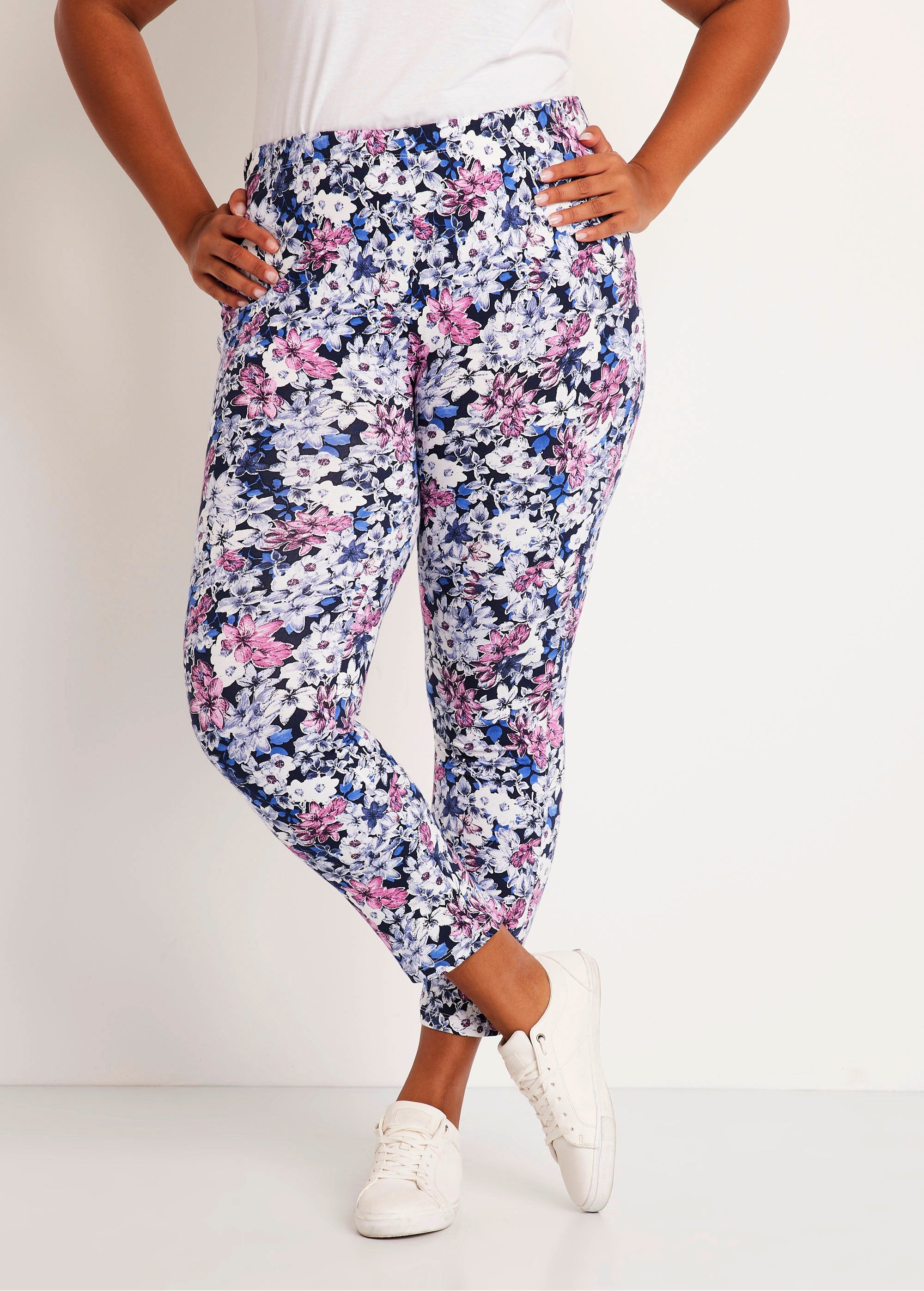 Legging_estampada_com_cós_elástico_Flores_FA1_curvy