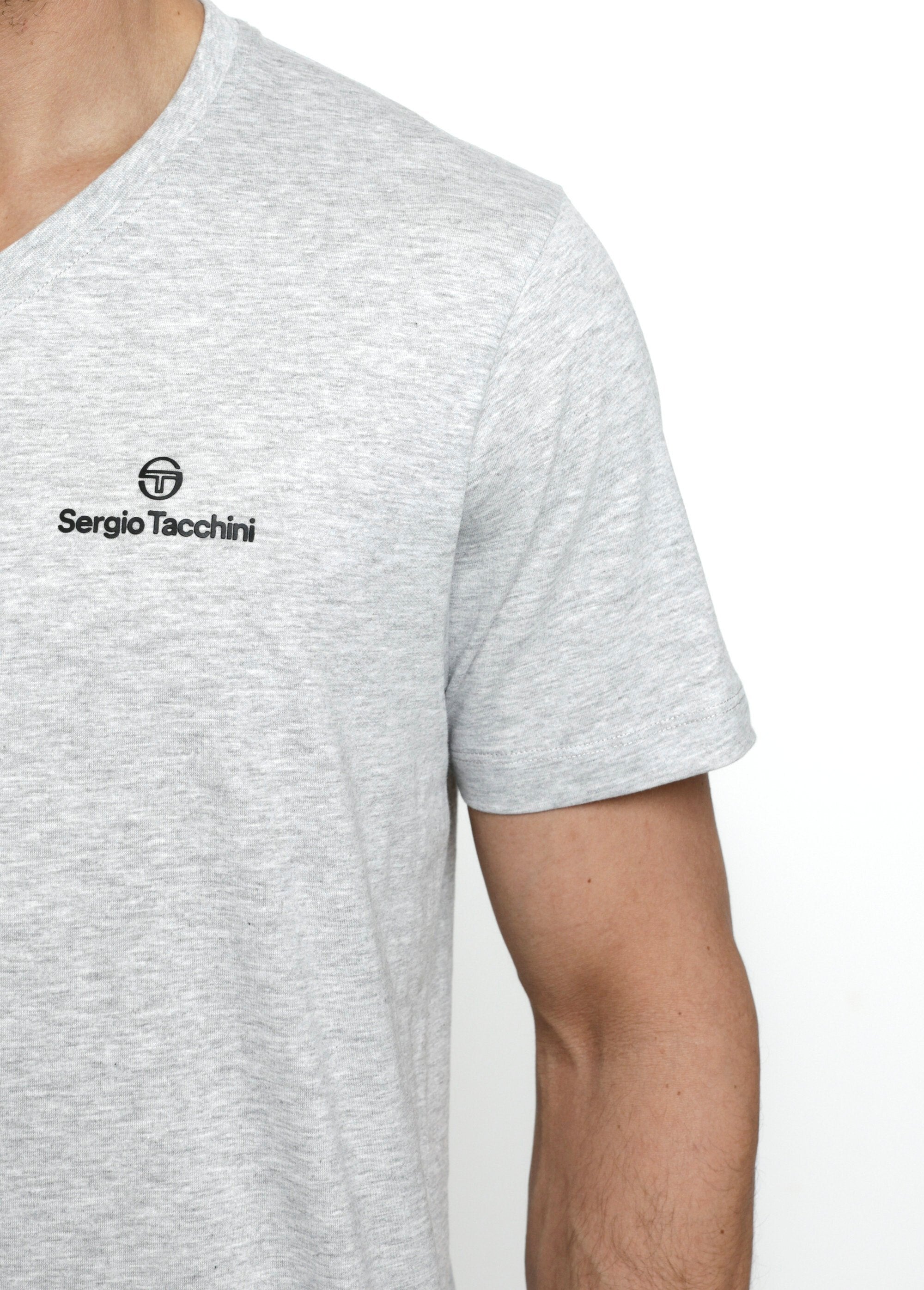 Camiseta_mesclada_com_decote_em_V_e_mangas_curtas_Gris_DE1_slim