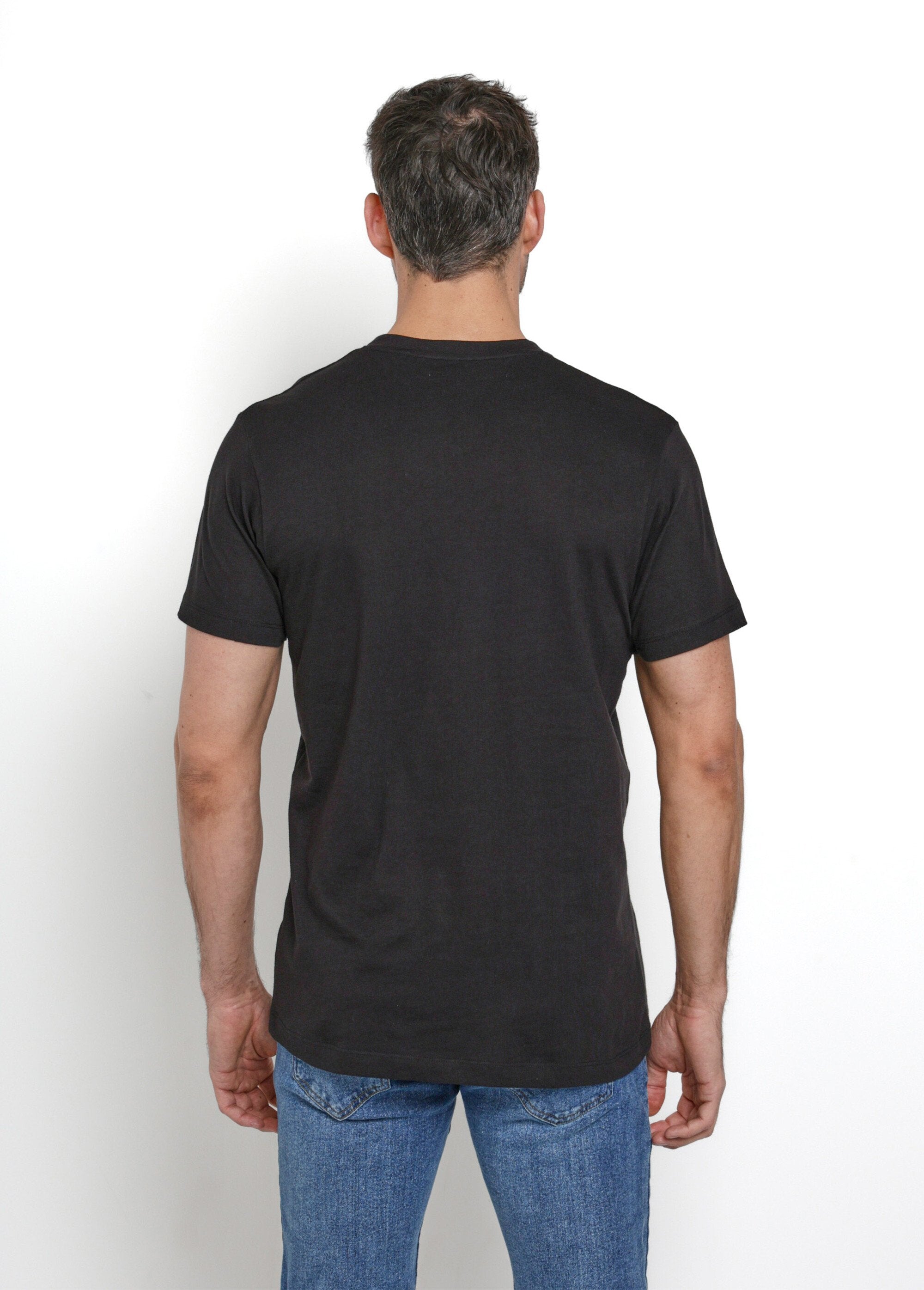 Camisetas_de_manga_curta_com_decote_em_V_combinando_Assortis_noir_DO2_slim
