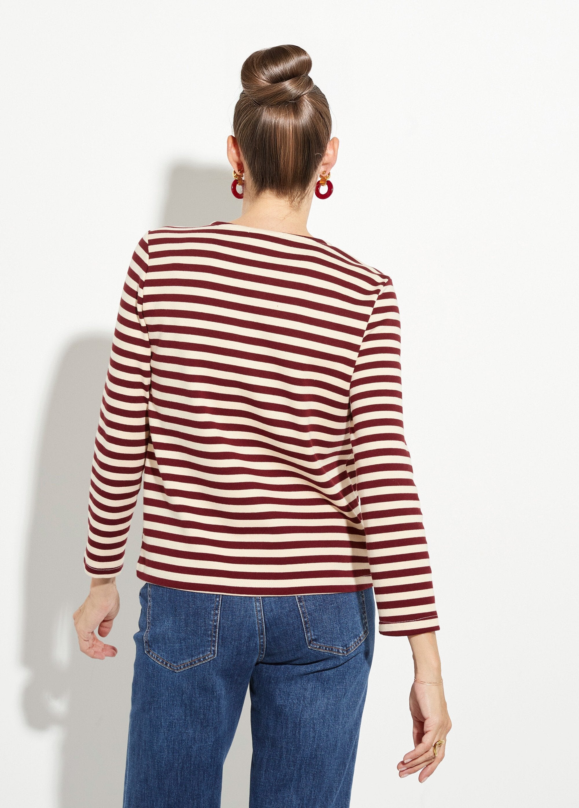 Chapéu_de_marinheiro_com_gola_redonda_e_coração_bordado_Bordeaux__DO1_slim