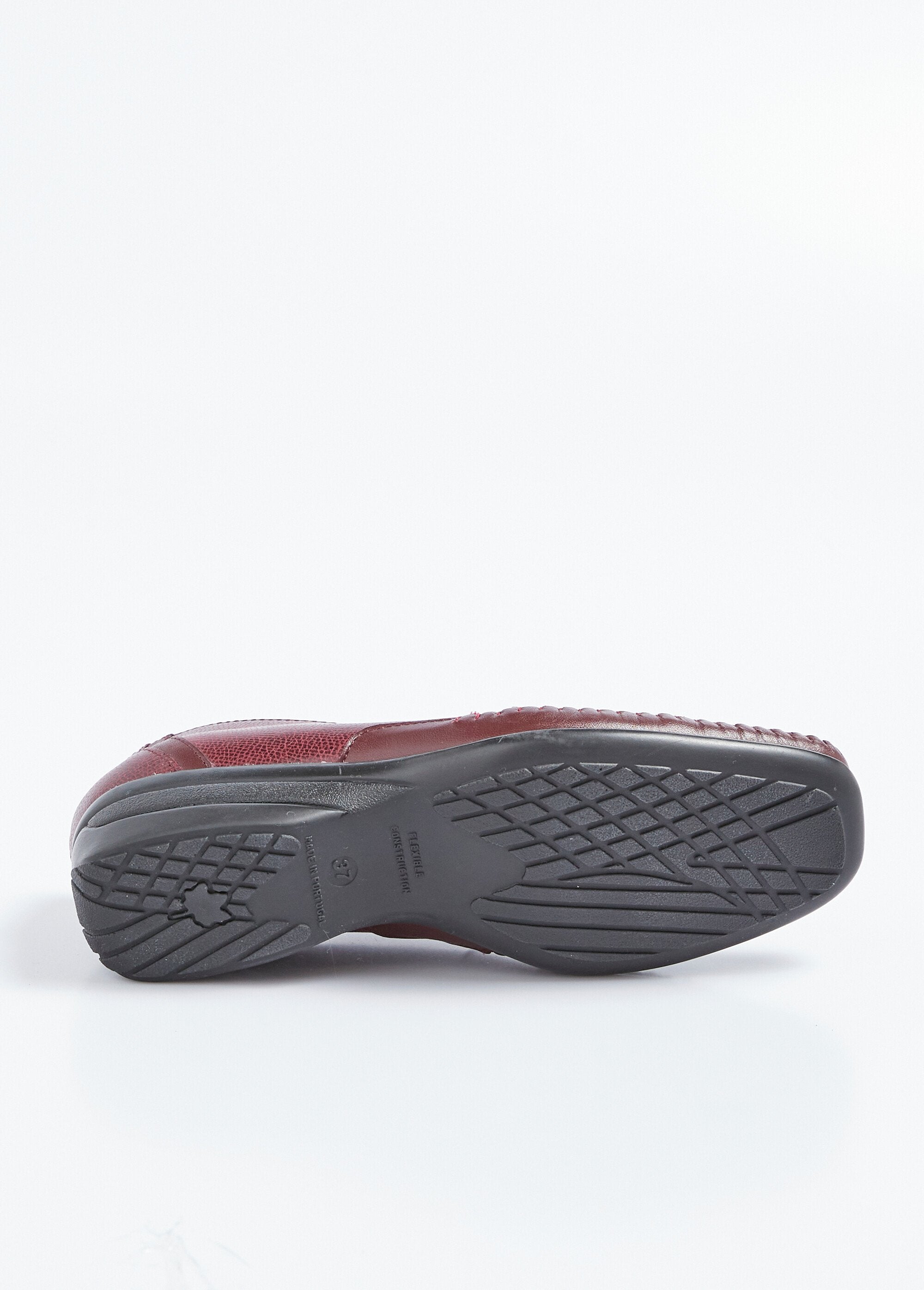 Mocassins_de_cunha_em_pele_com_elástico_de_largura_confortável_Bordeaux_UN1_slim