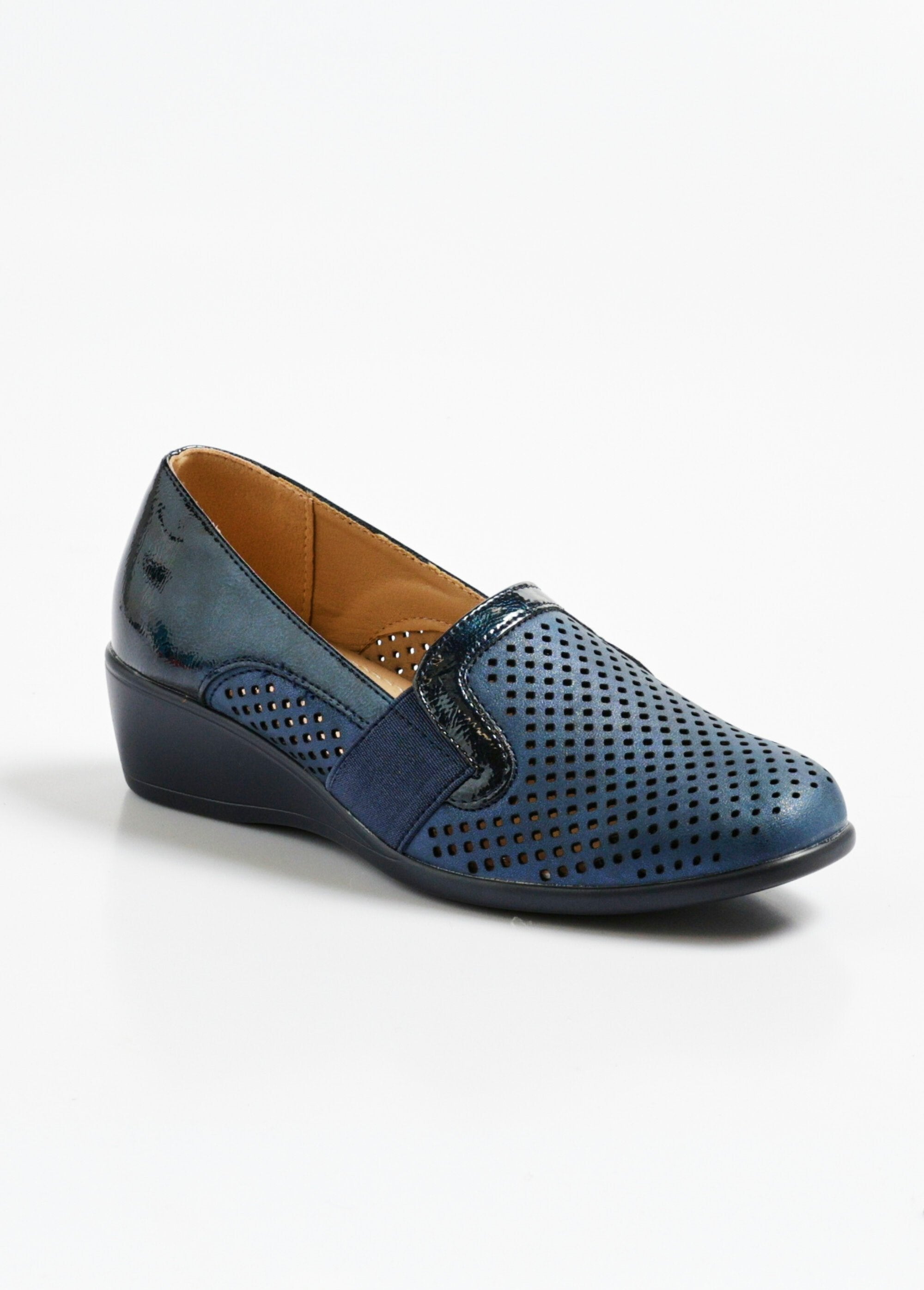 Mocassins_perfurados_com_detalhes_extravagantes_Bleu_FA1_slim