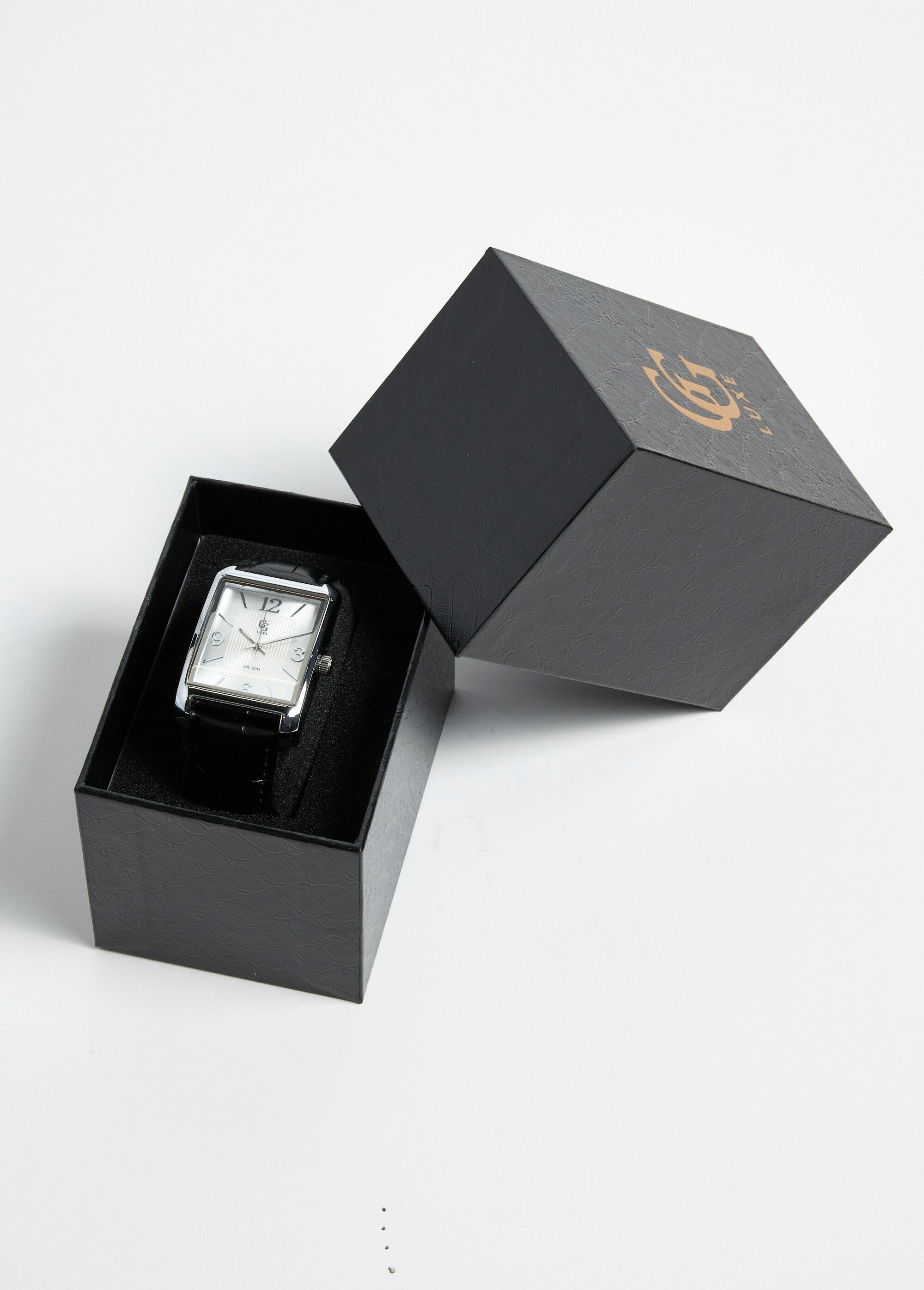 Relógio_retangular_em_aço_inoxidável_e_couro_estilo_crocodilo_Noir_DE4_slim