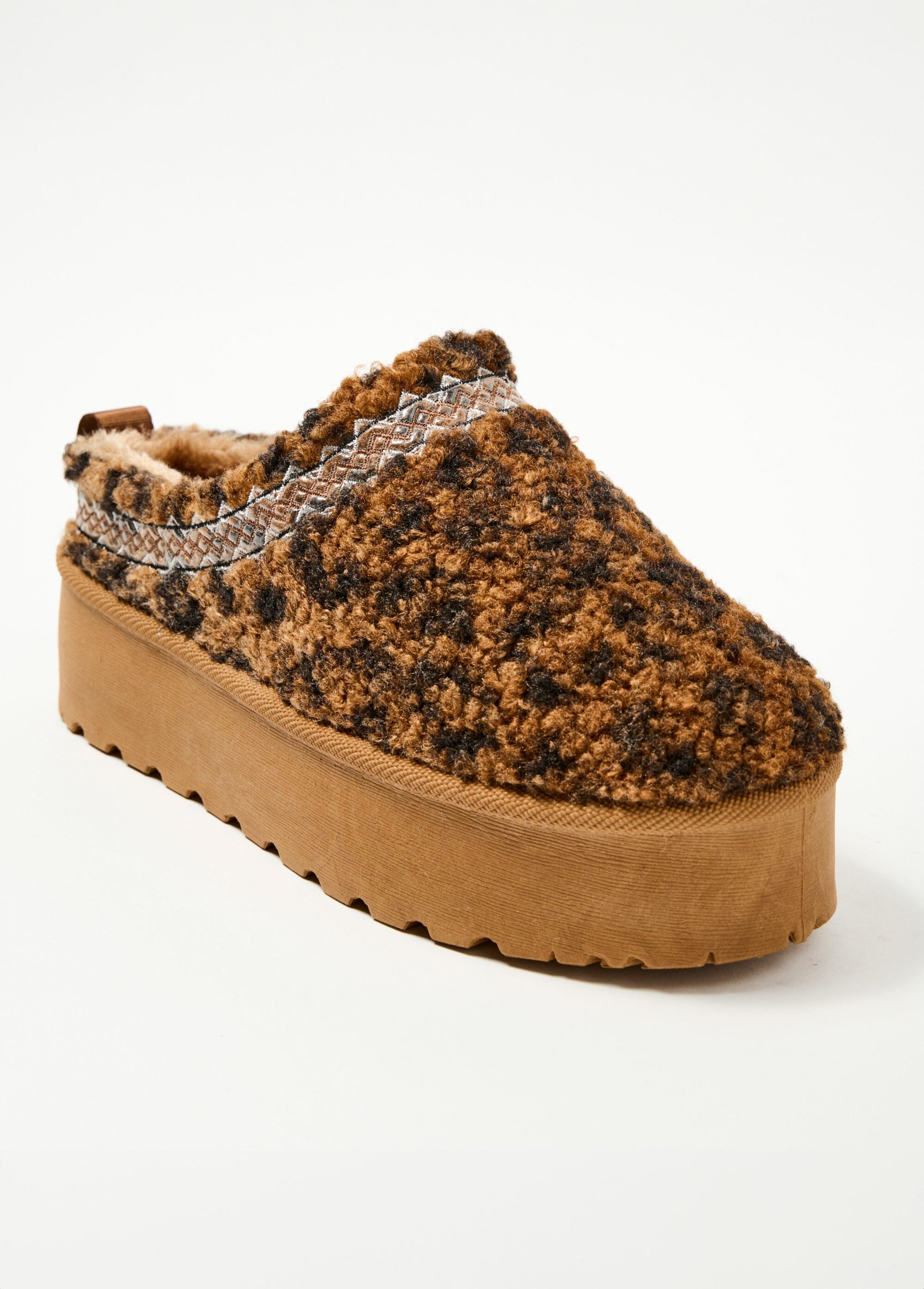 Mulas_peludas_e_quentes_com_solas_grossas_Leopard_FA1_slim