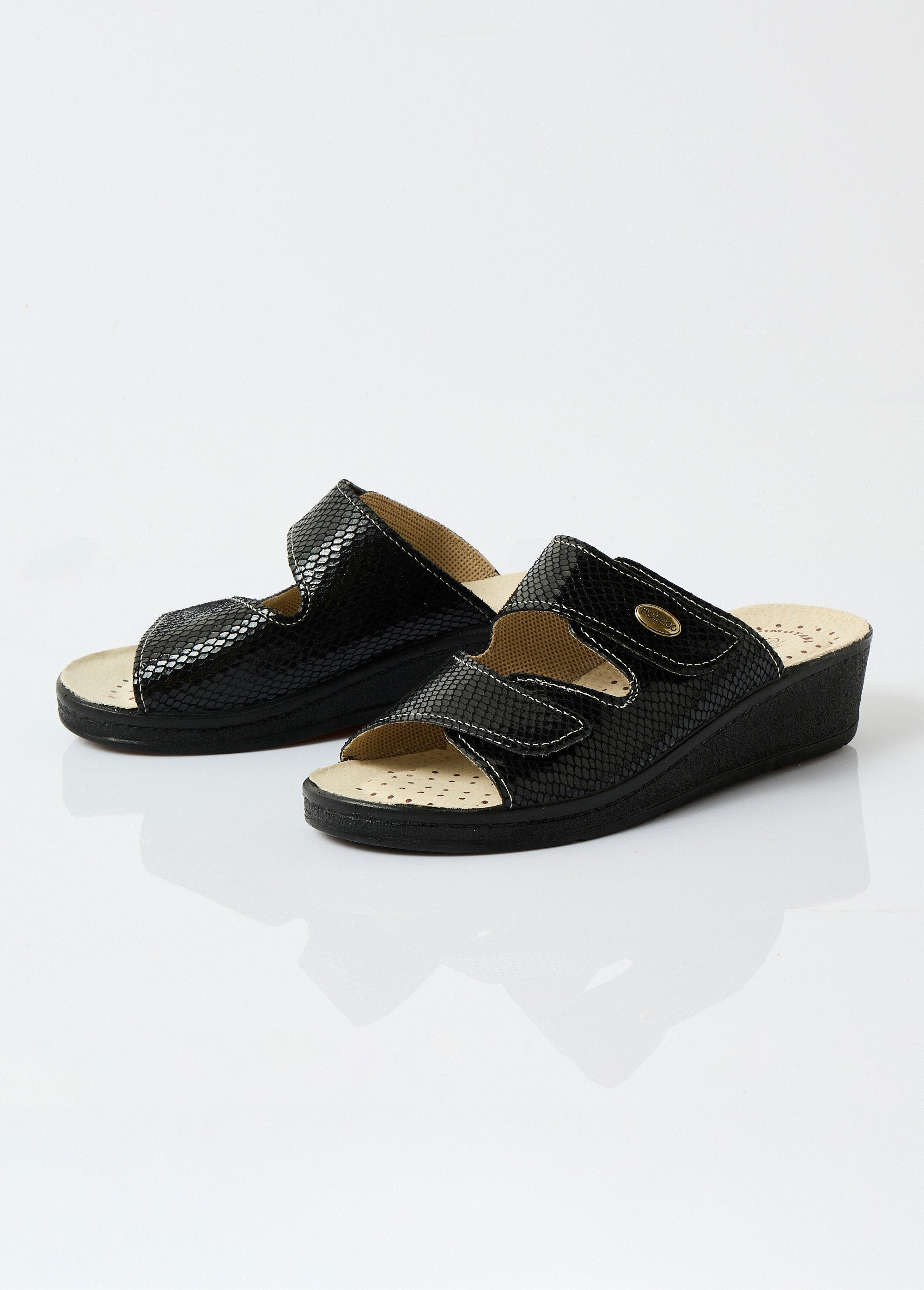 Mules_largos_de_couro_com_velcro_PRETO_DE1_slim