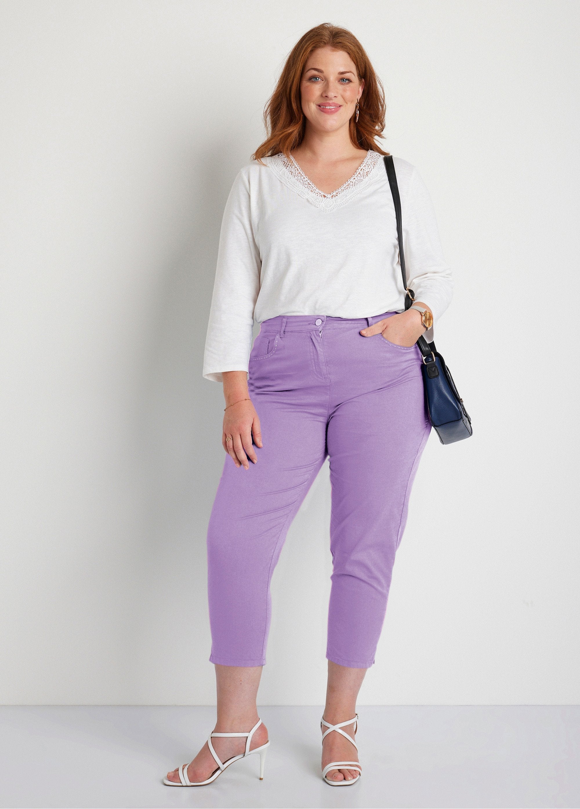 Shorts_com_5_bolsos_e_cós_elástico_Violet_SF1_curvy