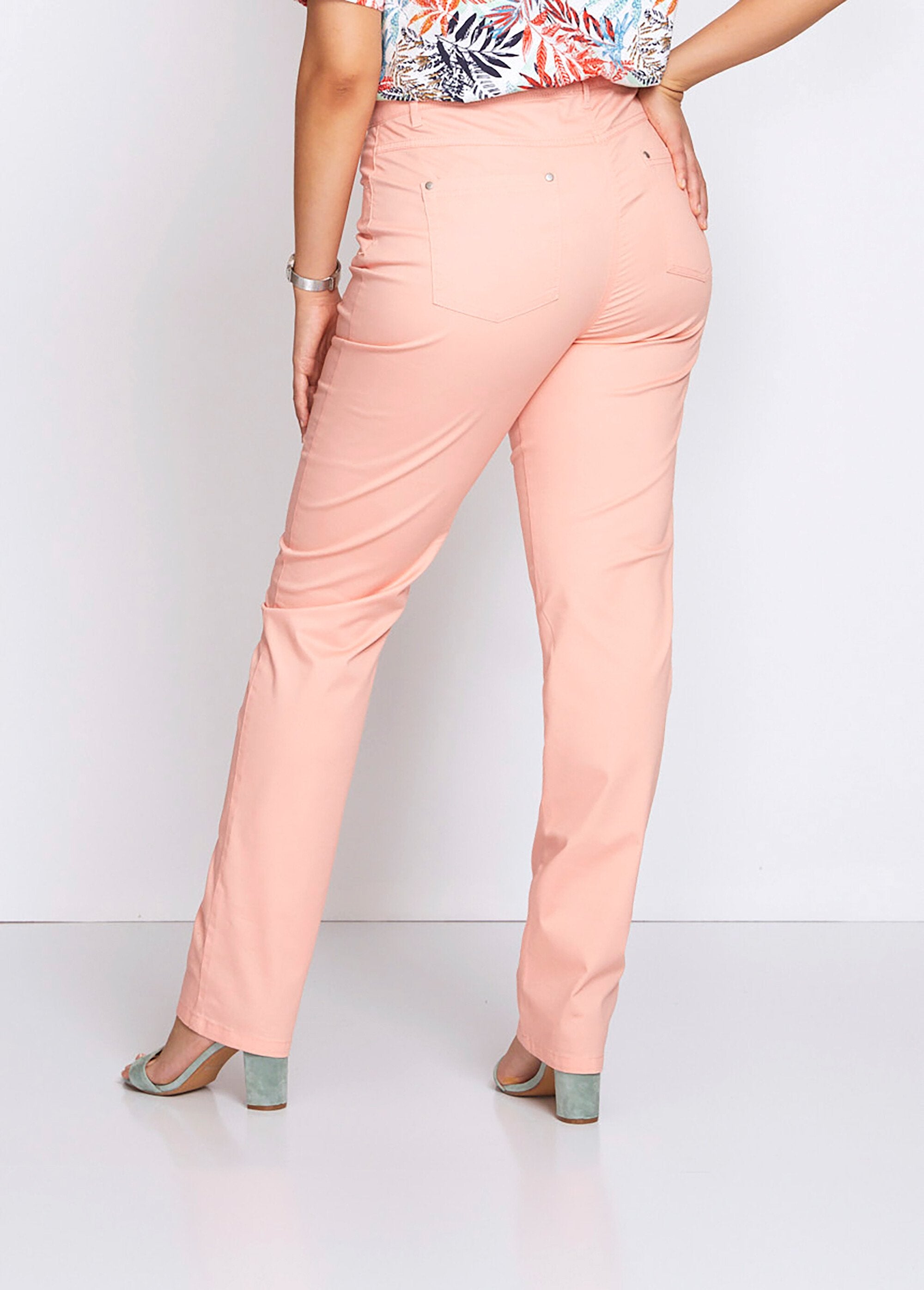 Calça_reta_de_algodão_elástico_com_5_bolsos_Corail_peche_DO1_slim