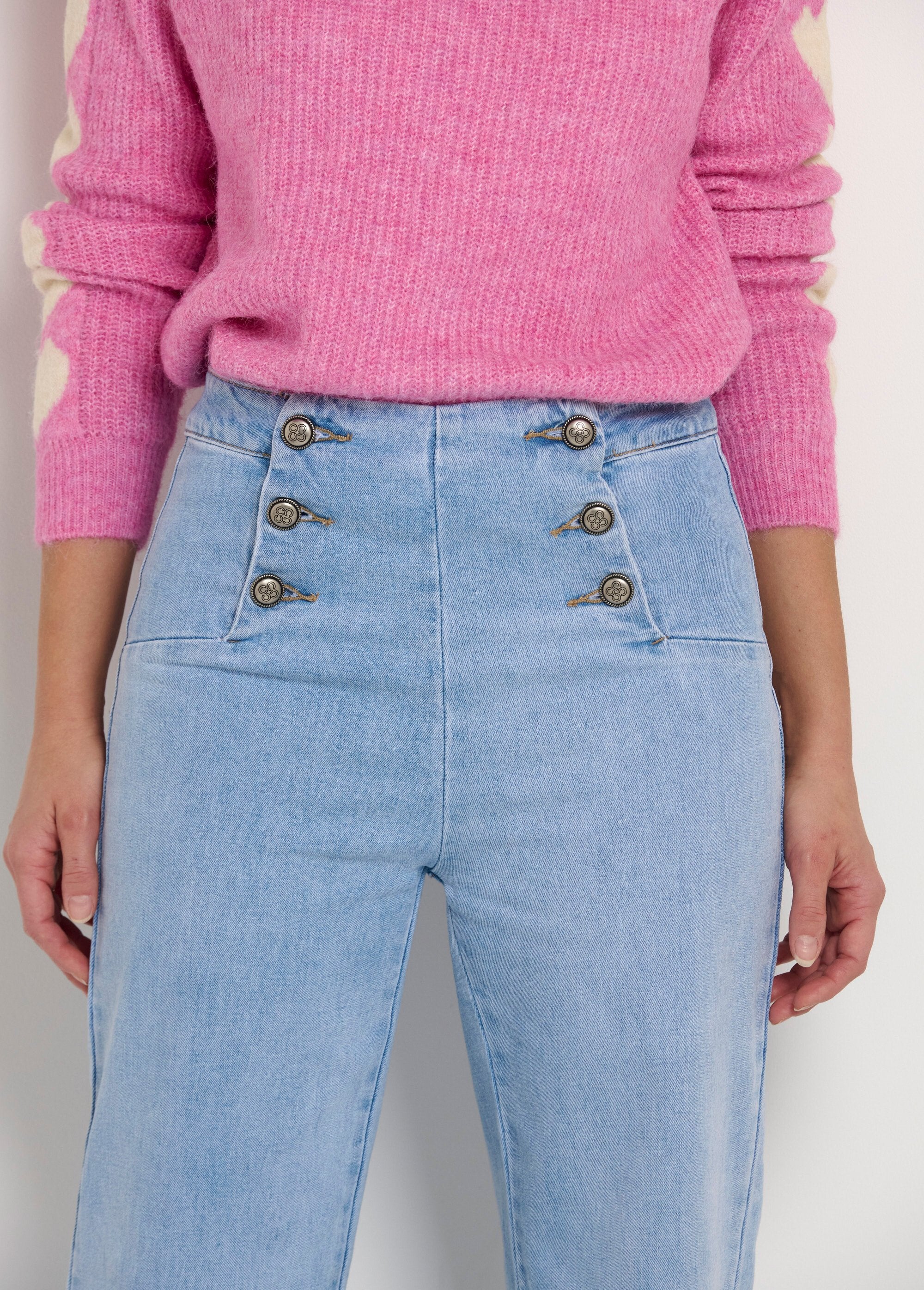 Calça_jeans_flare_ponte_Bleached_DE1_slim