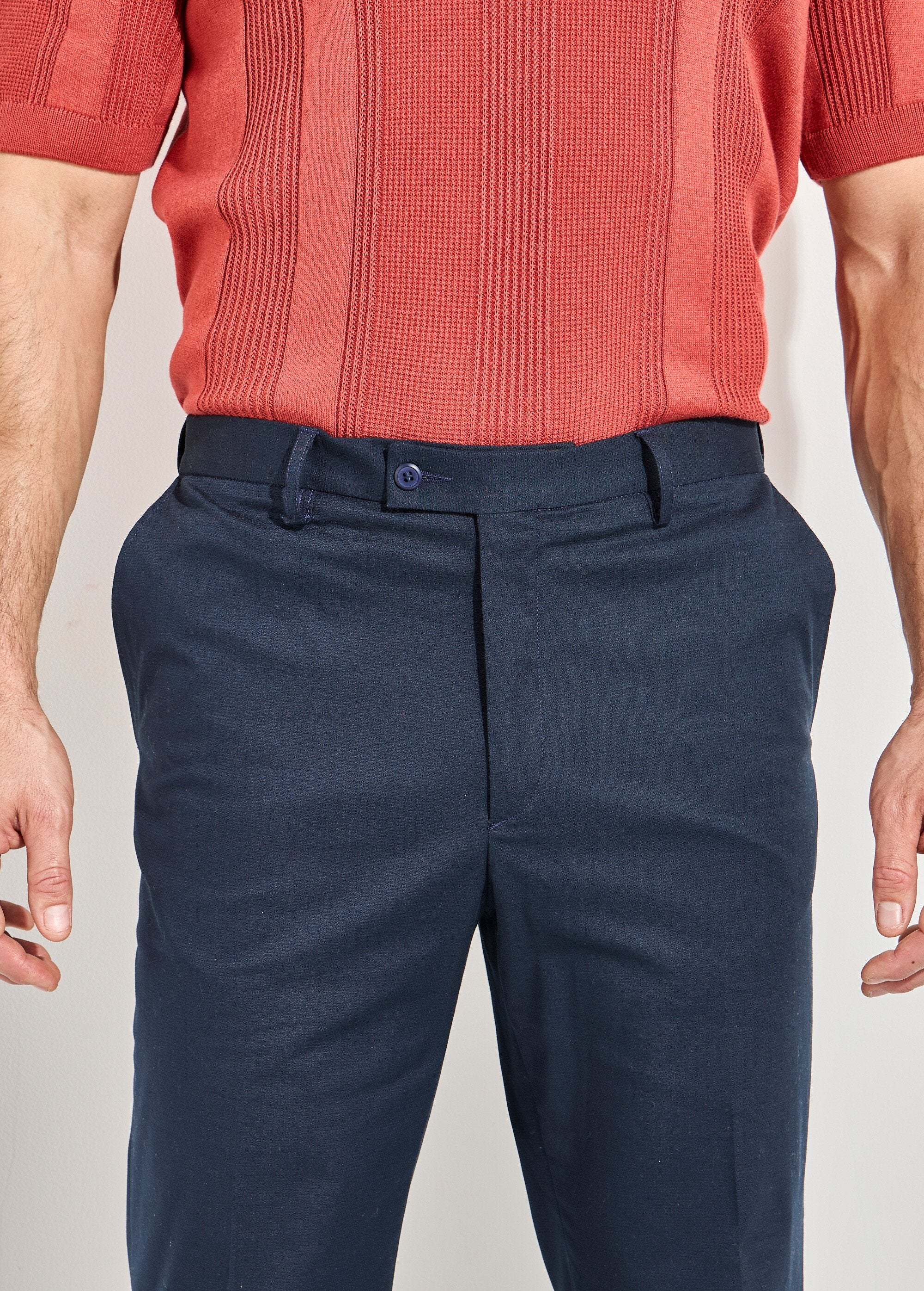 Calças_de_cintura_ajustável_invisível_em_poli-algodão_Marine_DE1_slim