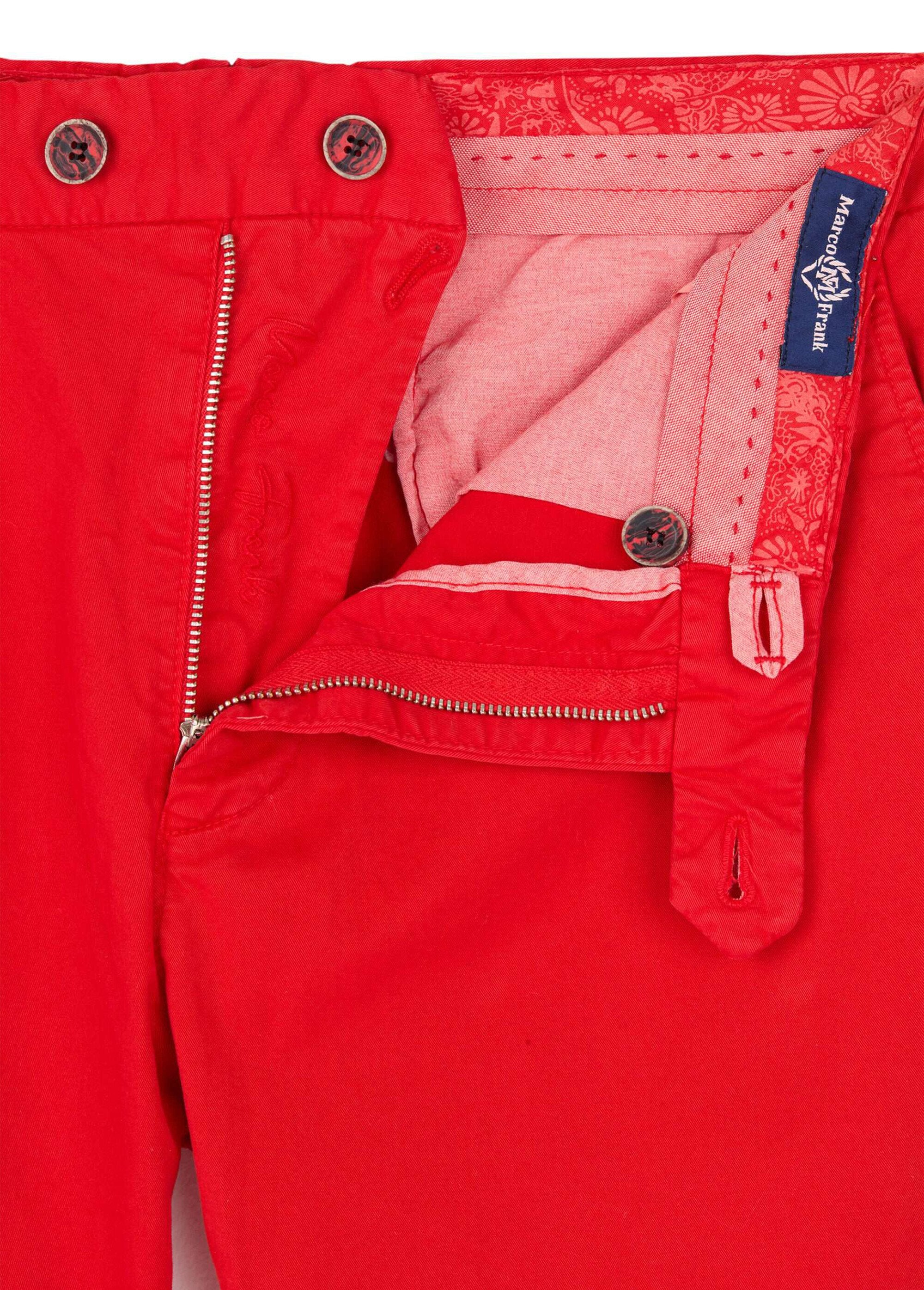 Calça_chino_de_lona_com_bolsos_italianos_Rouge_DE1_slim