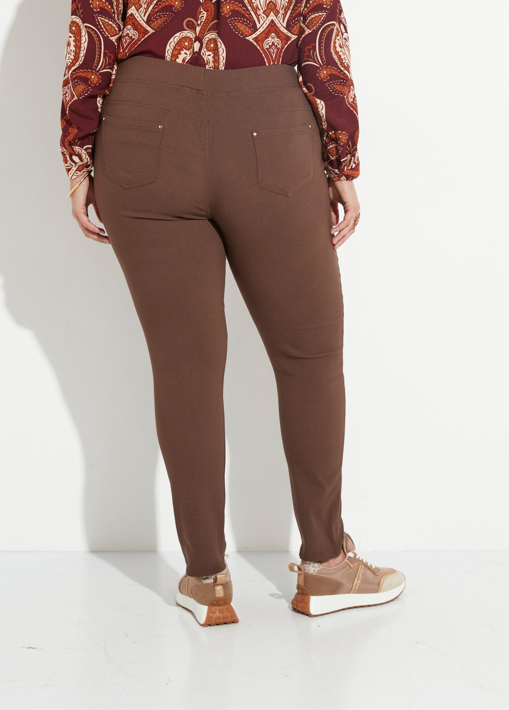 Pantalon_extensible_taille_élastiquée_Marron_DO1_curvy