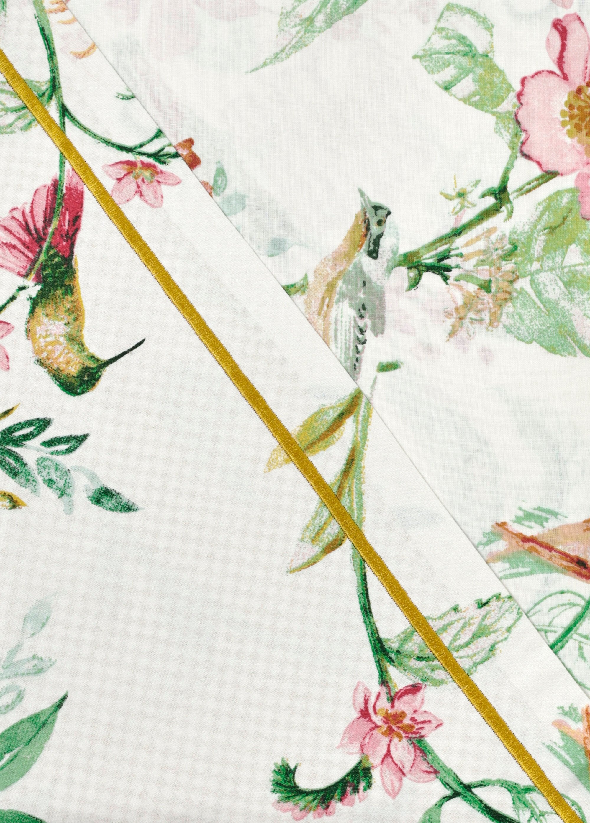 Conjunto_de_cama_de_3_peças_com_capa_de_edredom,_rosas_Imprime_rose_DO1_slim