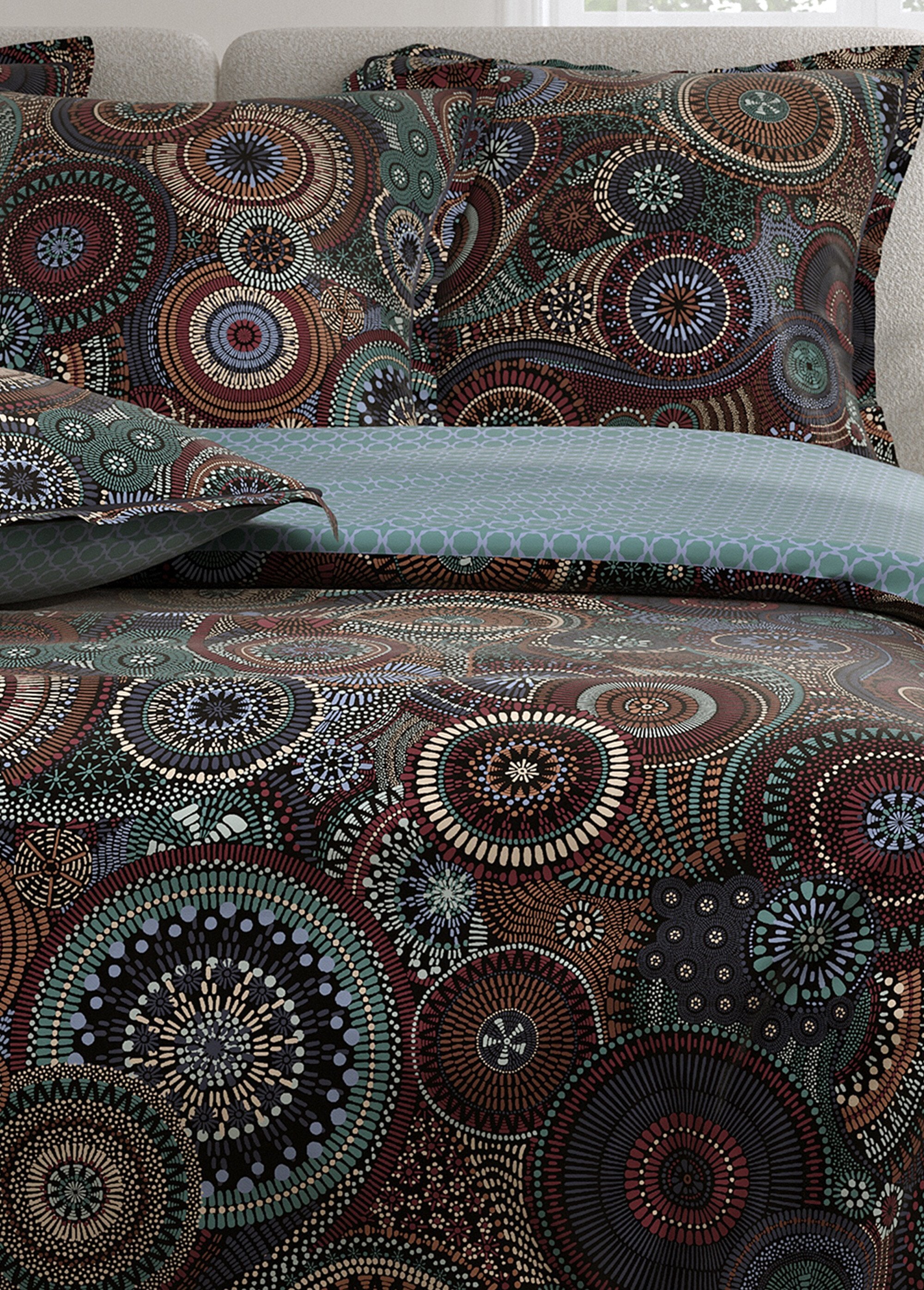 Conjunto_de_cama_de_percal_de_3_peças_com_capa_de_edredom_e_rosetas_Imprime_bleu_DE3_slim