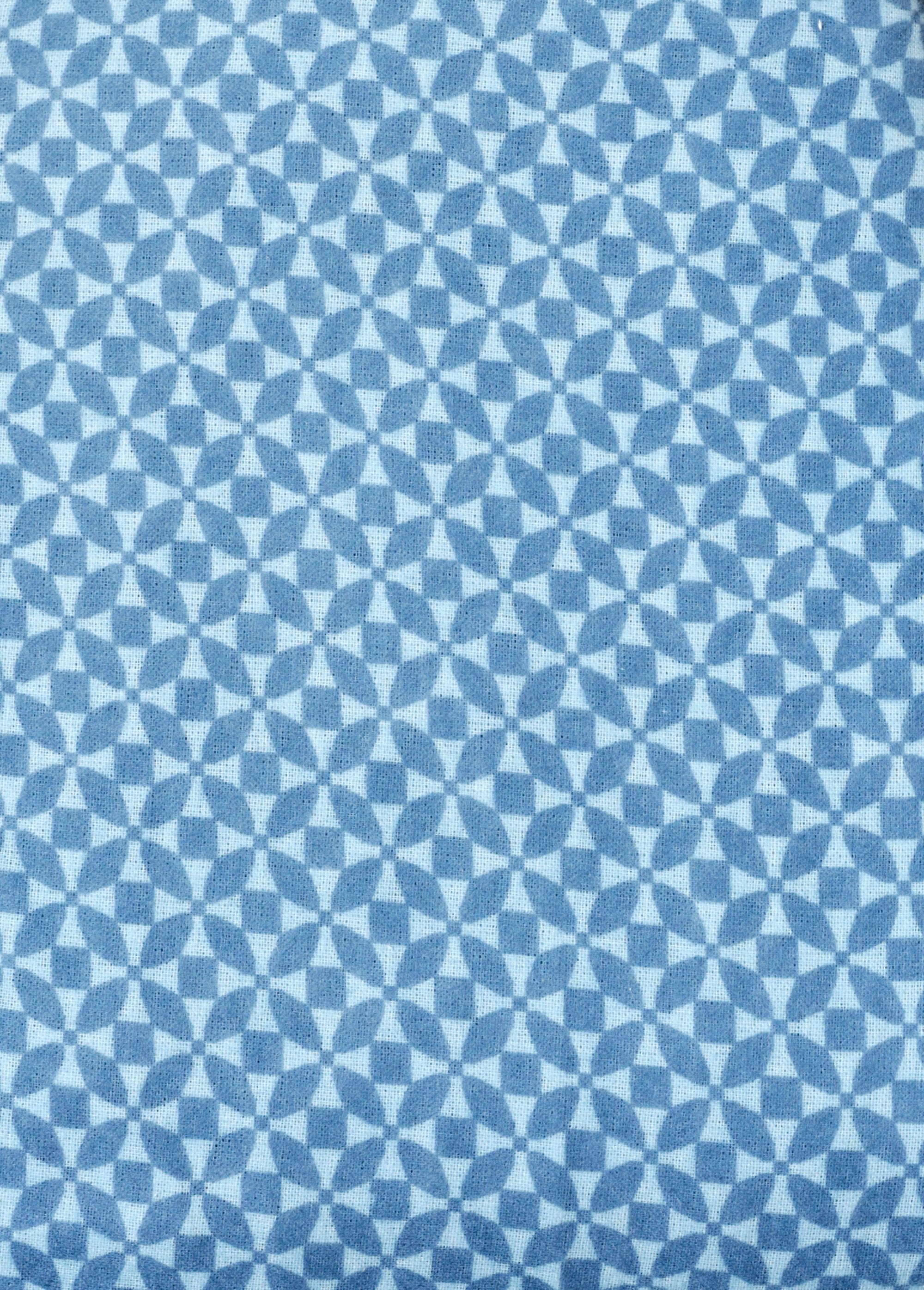 Conjunto_de_cama_de_flanela_de_4_peças_com_lençol_liso,_carvalho_Imprime_bleu_DE1_slim