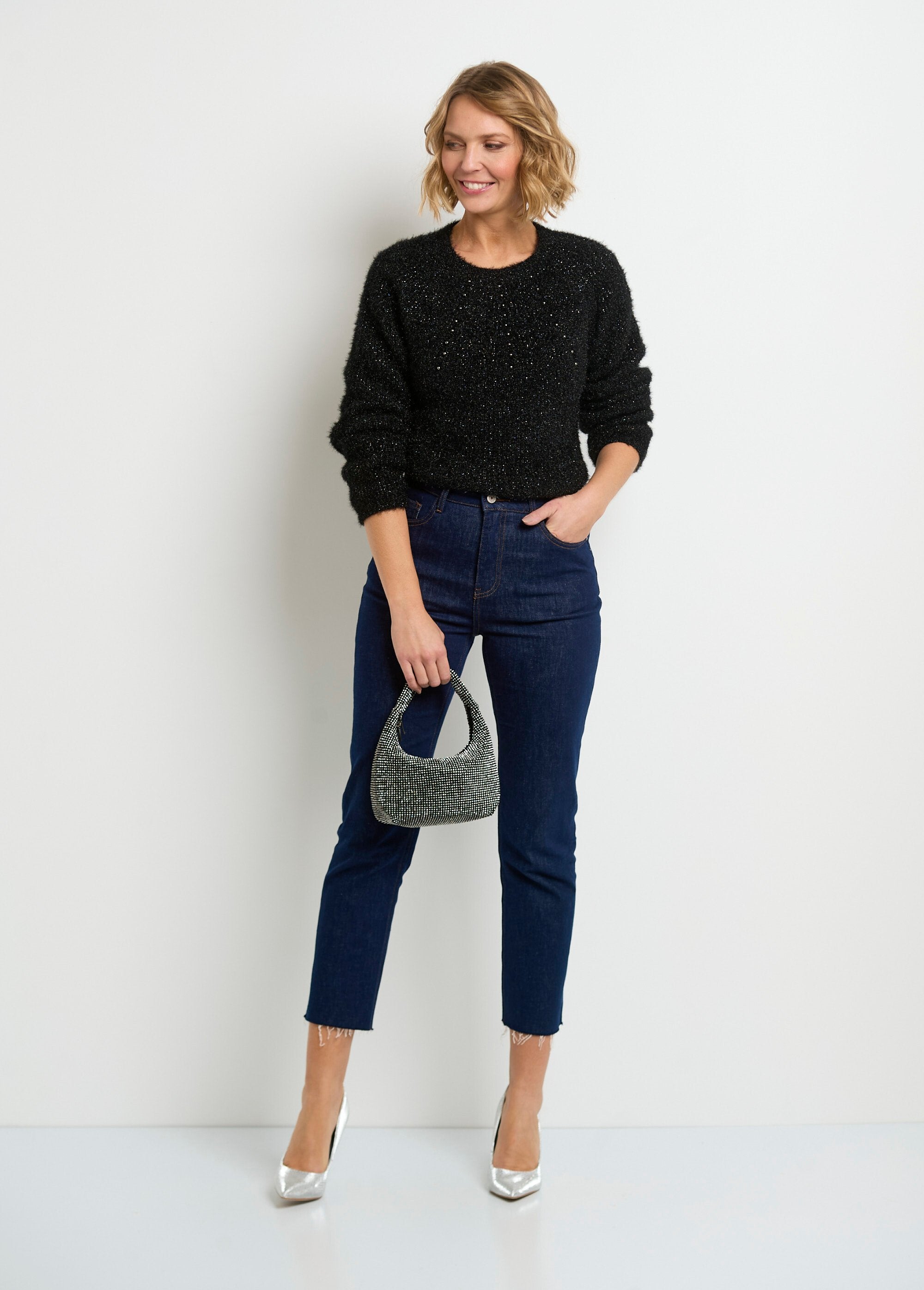 Bolsa_pequena_chique_de_malha_com_strass_Noir_SF1_slim