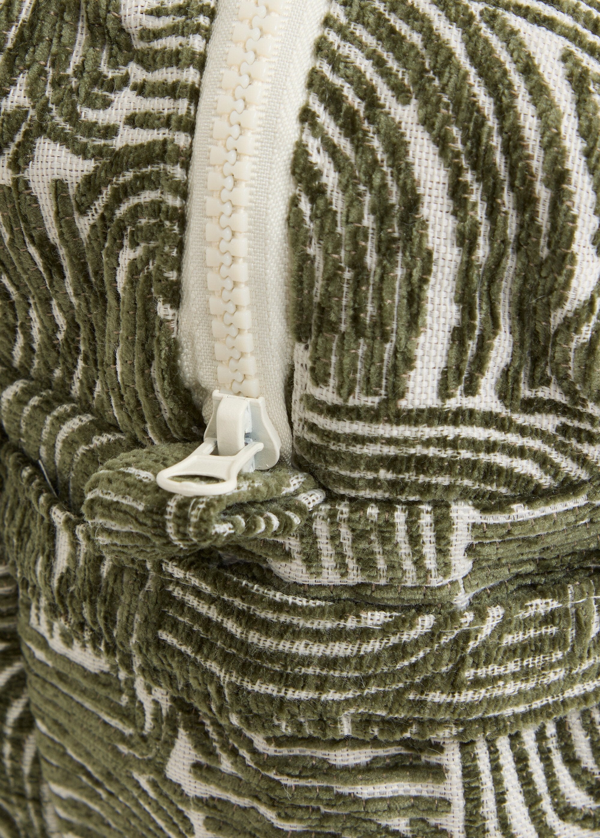 Petite_trousse_de_toilette_tissu_texturé_Vert_DE1_slim