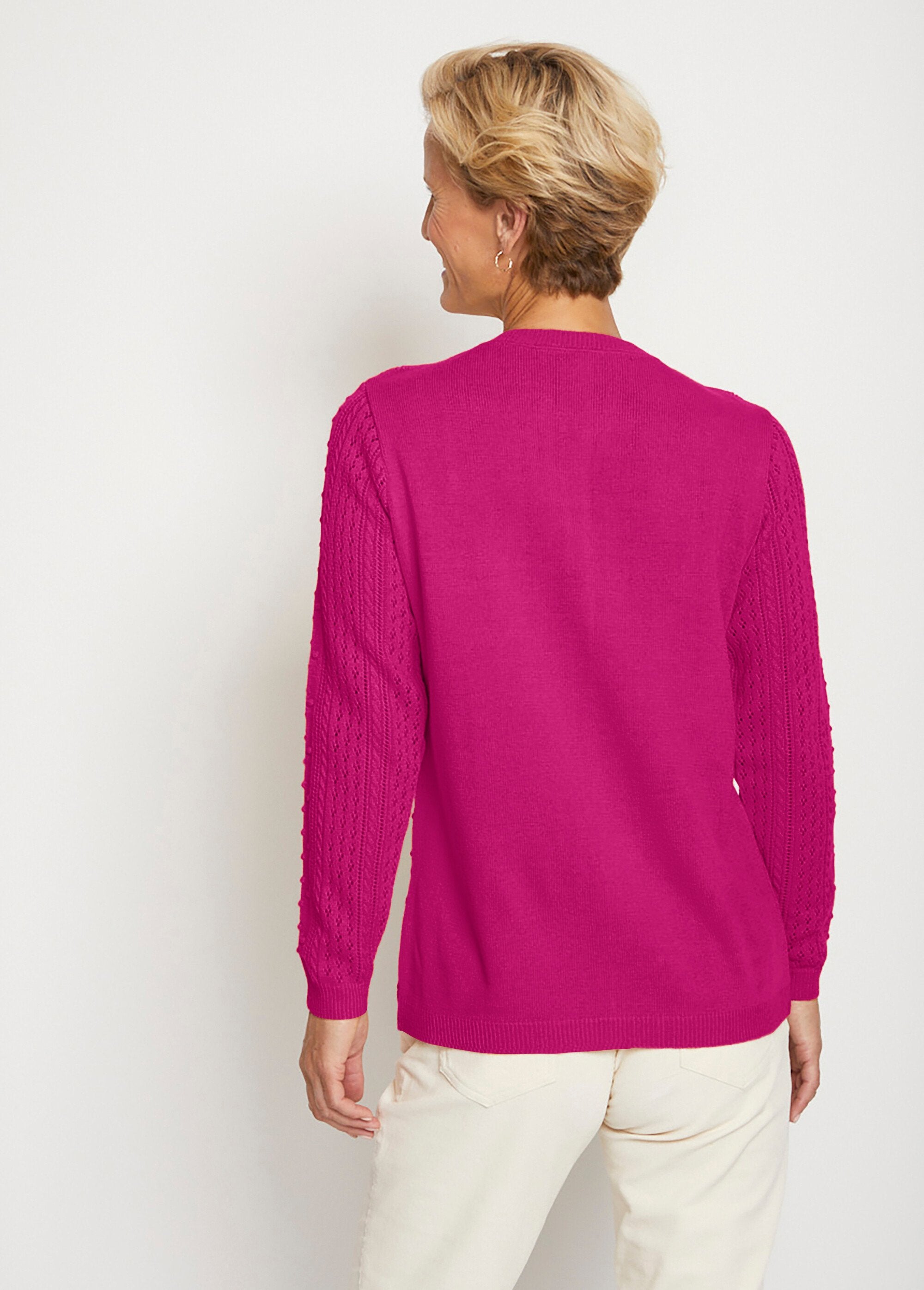 Suéter_de_gola_redonda_com_malha_vazada_e_bolas_Fuchsia_DO1_slim