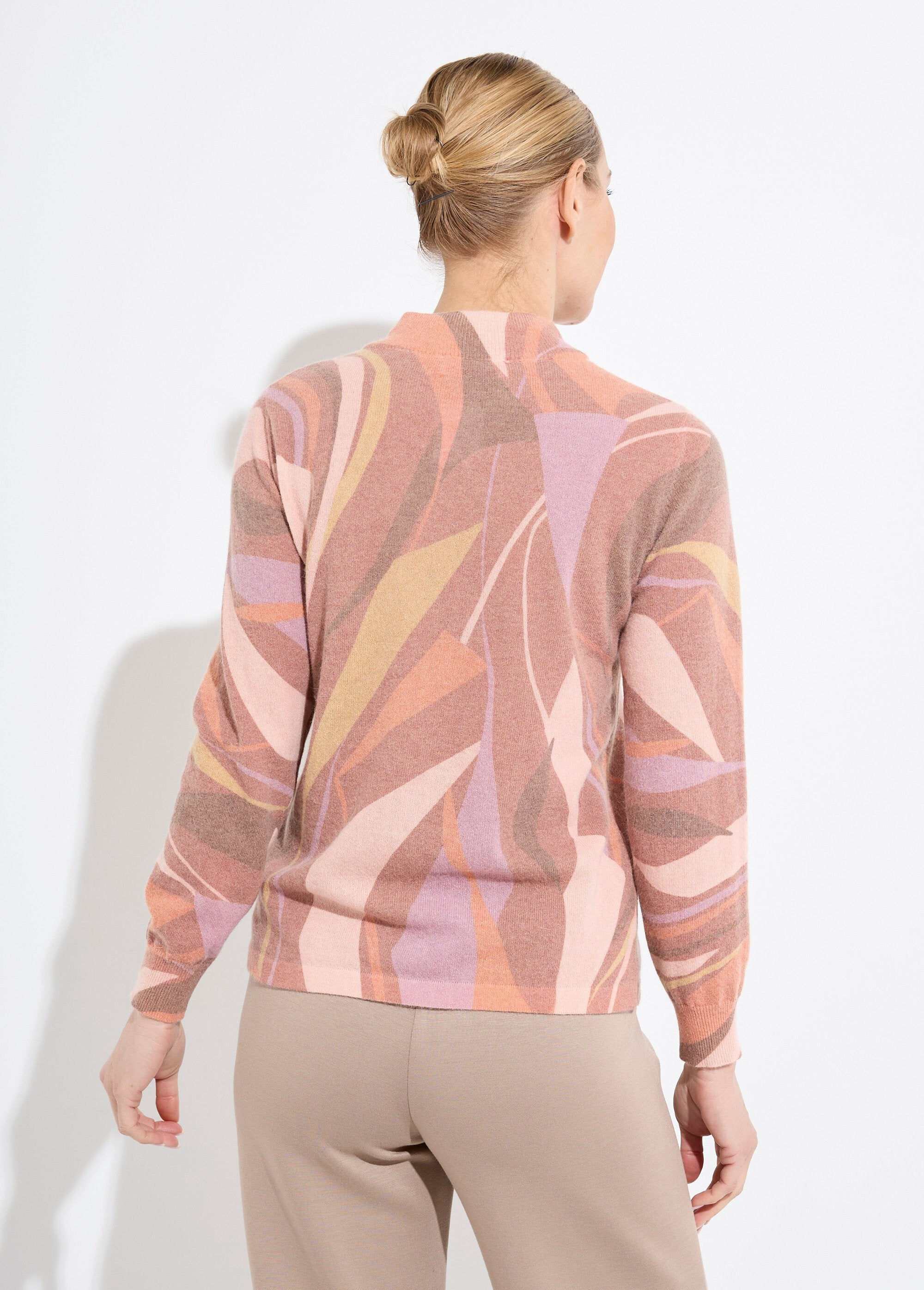 Camisola_quente_de_gola_alta_com_estampado_de_lã_e_angorá_Noisette_et_beige_DO1_slim