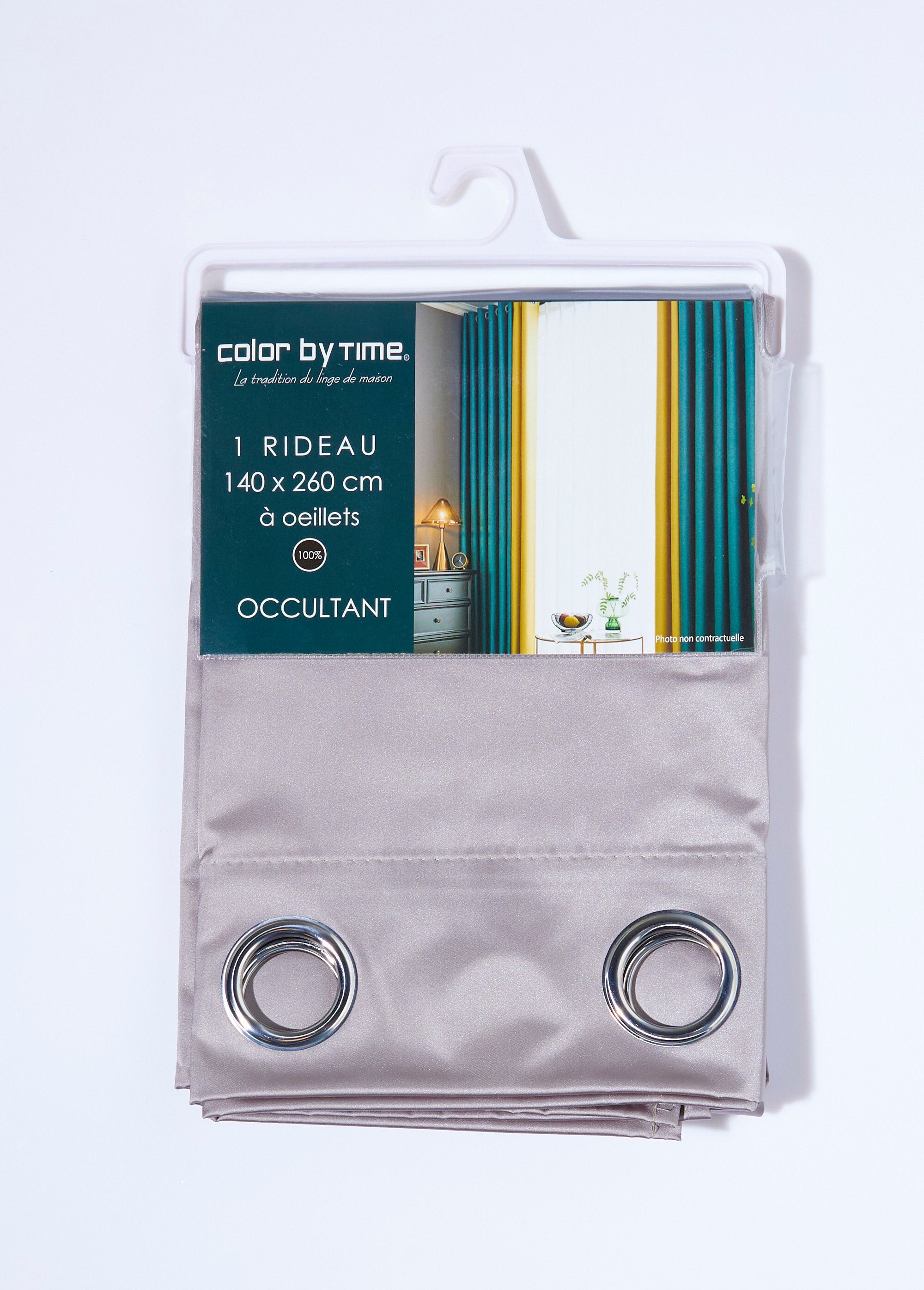 Cortina_blackout_lisa_de_1_painel_com_ilhós_Argente_DE2_slim