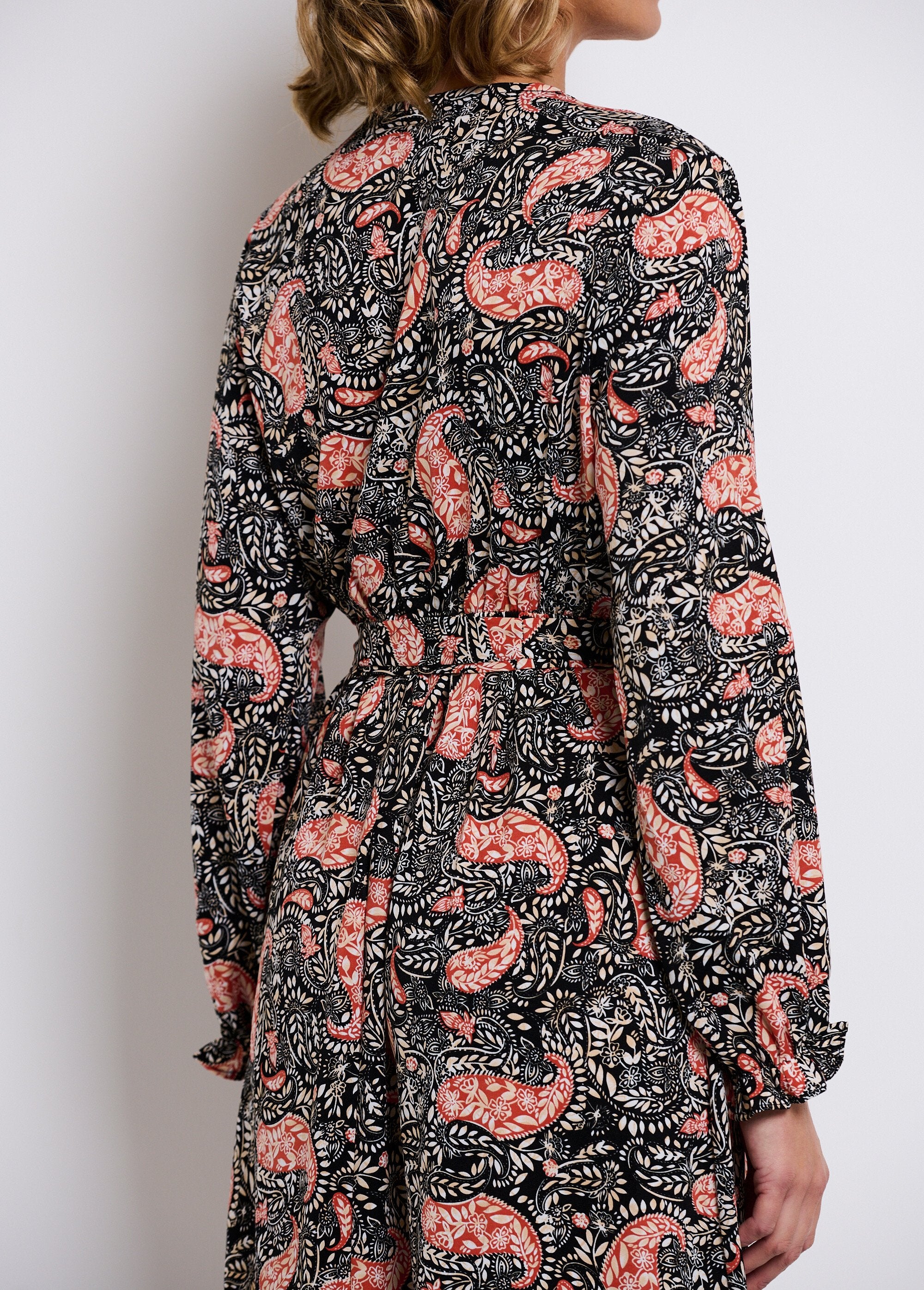 Vestido_longo_com_cós_elástico_Noir_et_brique_DE2_slim